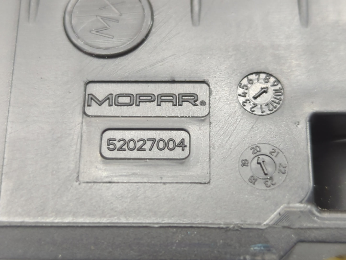2021 Jeep Compass Fusebox Fuse Box Panel Relay Module P/N:52027004 Fits OEM Used Auto Parts - Oemusedautoparts1.com