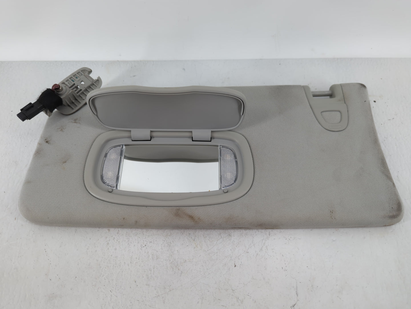 2021 Jeep Compass Sun Visor Shade Replacement Driver Left Mirror Fits OEM Used Auto Parts - Oemusedautoparts1.com