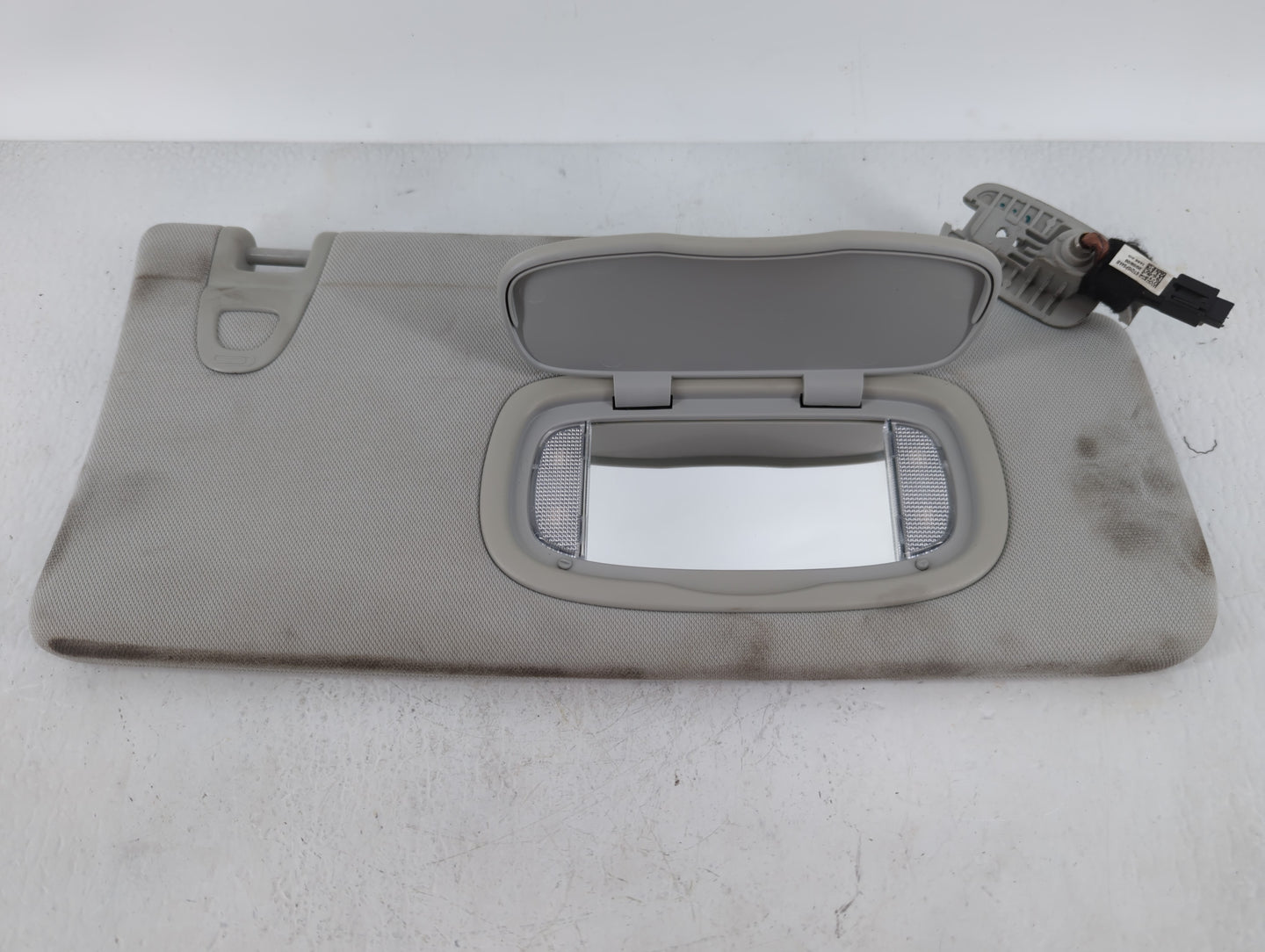 2021 Jeep Compass Sun Visor Shade Replacement Passenger Right Mirror Fits OEM Used Auto Parts - Oemusedautoparts1.com