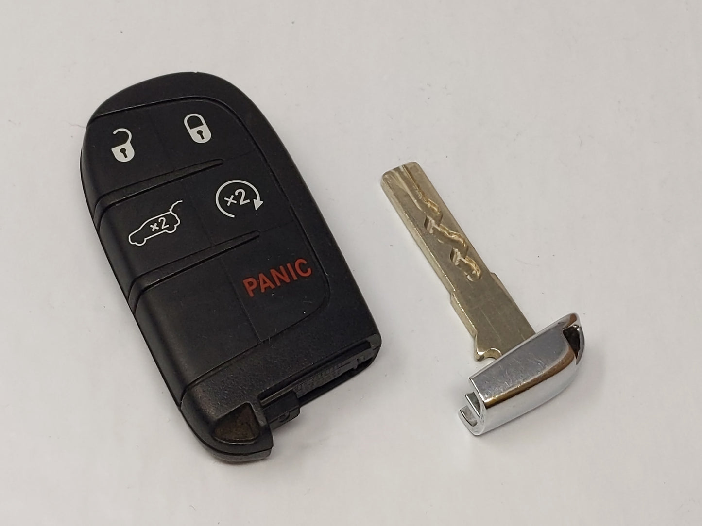 Jeep Compass Keyless Entry Remote Fob M3N-40821302 5 buttons - Oemusedautoparts1.com