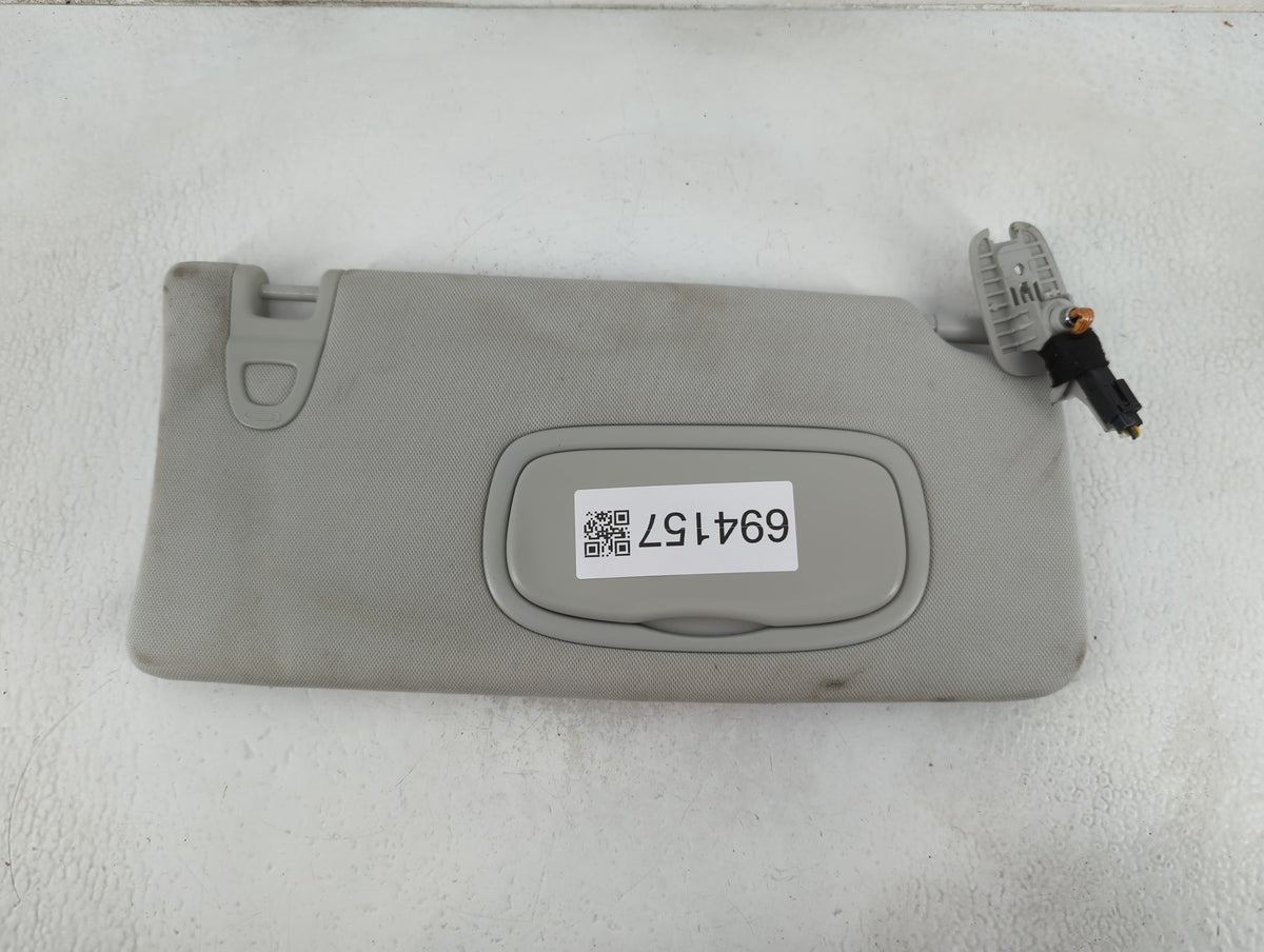 2017-2018 Jeep Compass Sun Visor Shade Replacement Passenger Right Mirror Fits Fits 2017 2018 OEM Used Auto Parts - Oemuseda