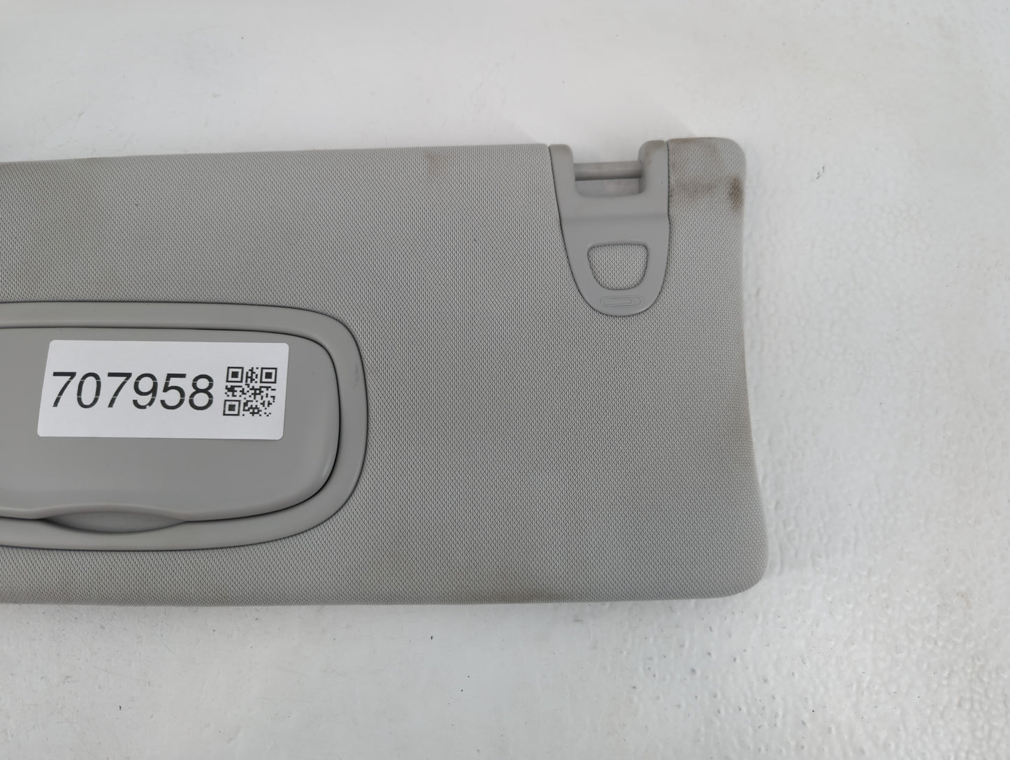 2021 Jeep Compass Sun Visor Shade Replacement Driver Left Mirror Fits OEM Used Auto Parts - Oemusedautoparts1.com