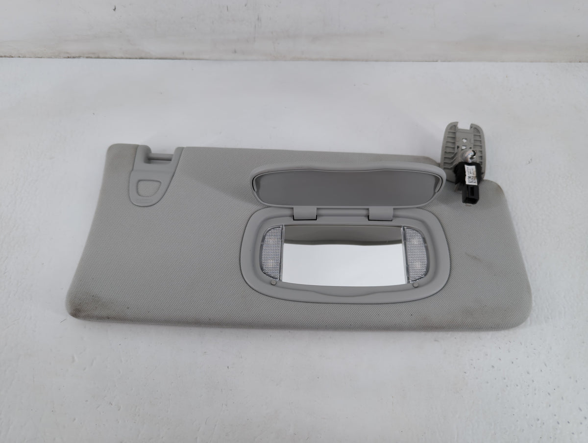2017-2018 Jeep Compass Sun Visor Shade Replacement Passenger Right Mirror Fits Fits 2017 2018 OEM Used Auto Parts - Oemuseda