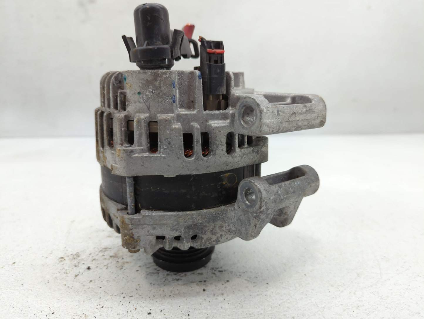 2017-2022 Jeep Compass Alternator Replacement Generator Charging Assembly Engine OEM P/N:56029624AC Fits OEM Used Auto Parts