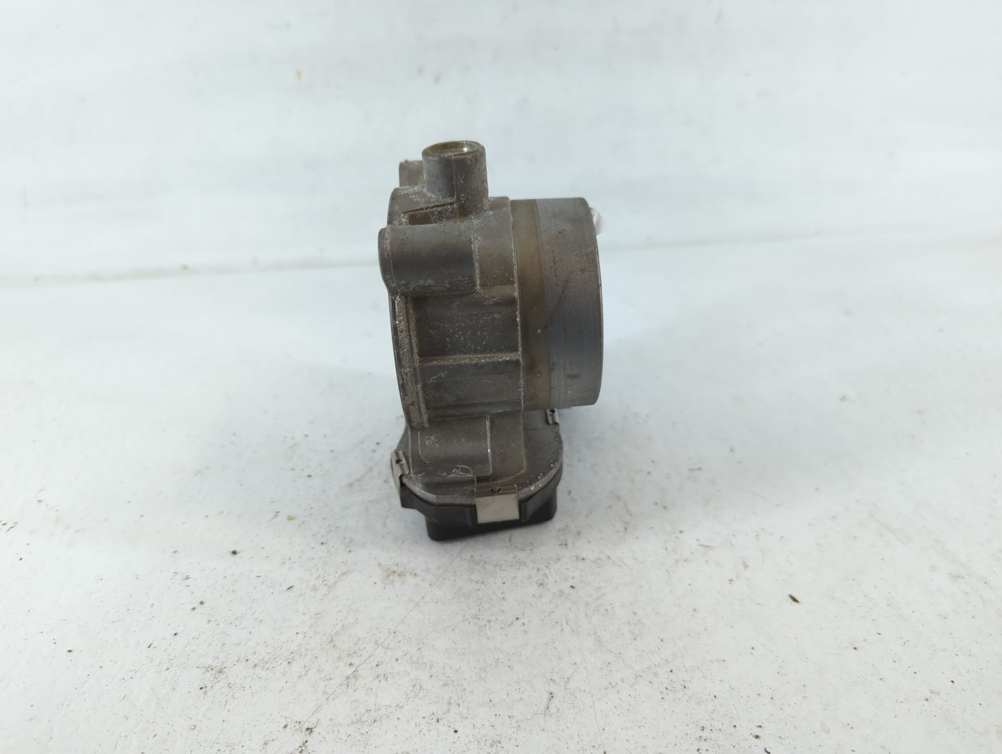 2017-2022 Jeep Compass Throttle Body P/N:04891970AC Fits Fits 2014 2015 2016 2017 2018 2019 2020 2021 2022 OEM Used Auto Par