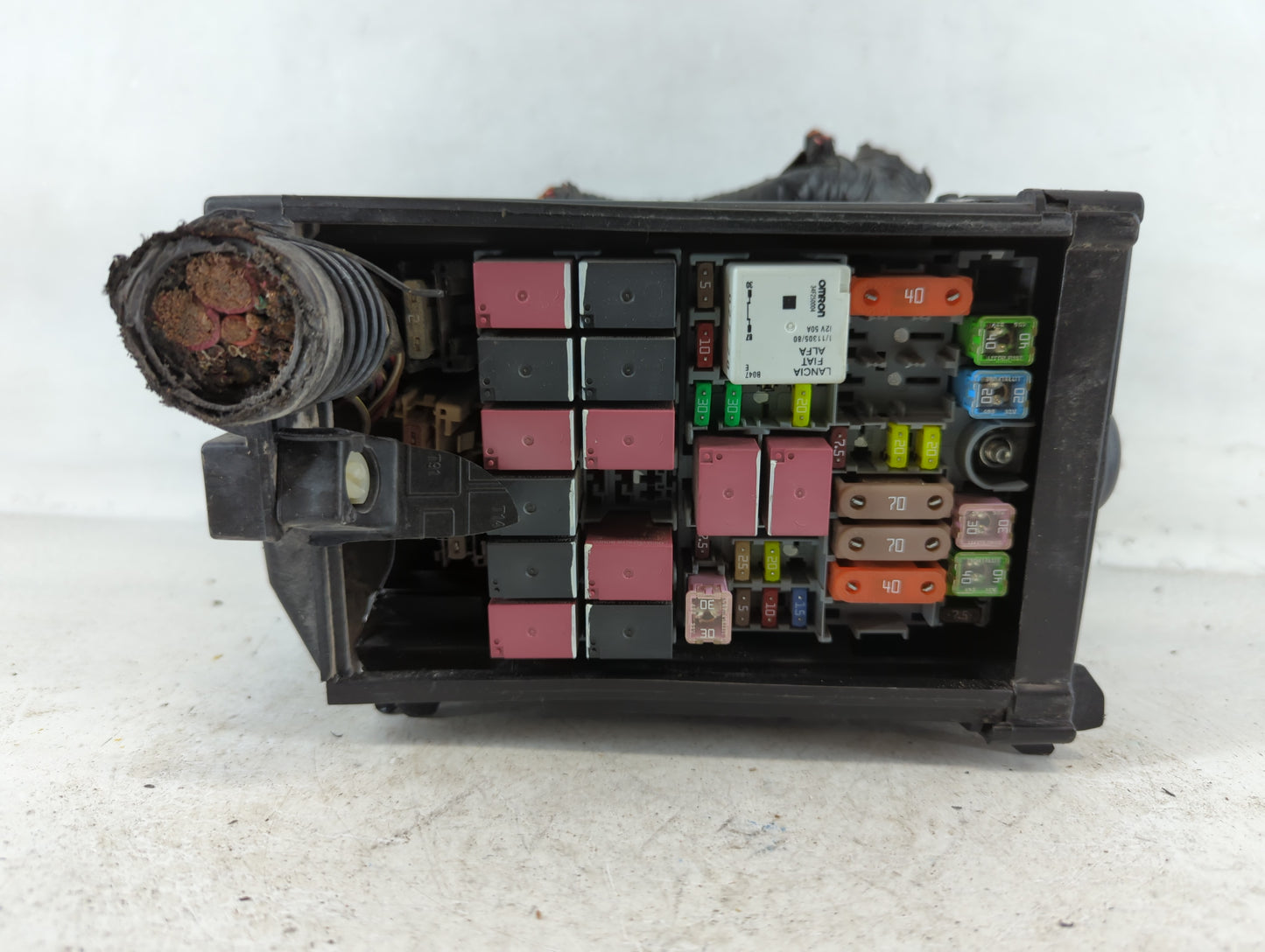 2021 Jeep Compass Fusebox Fuse Box Panel Relay Module Fits OEM Used Auto Parts - Oemusedautoparts1.com