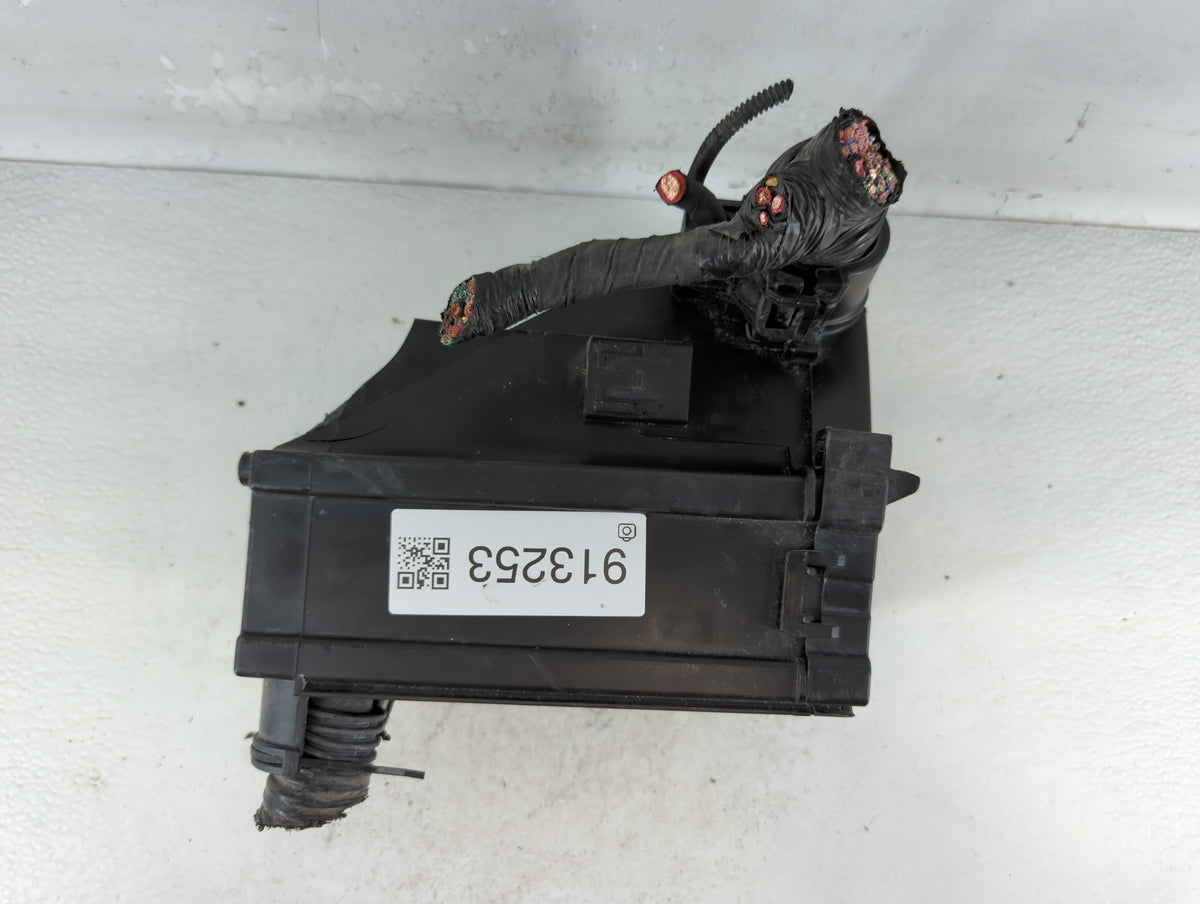 2017-2018 Jeep Compass Fusebox Fuse Box Panel Relay Module Fits Fits 2017 2018 OEM Used Auto Parts - Oemusedautoparts1.com