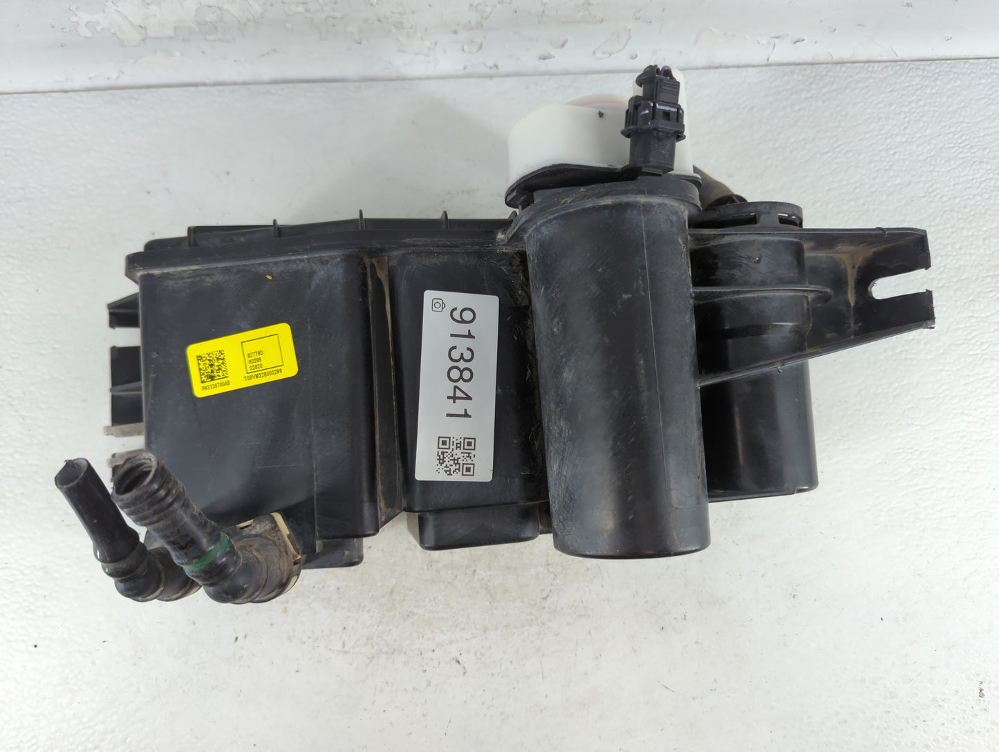 2021 Jeep Compass Fuel Vapor Charcoal Canister - Oemusedautoparts1.com