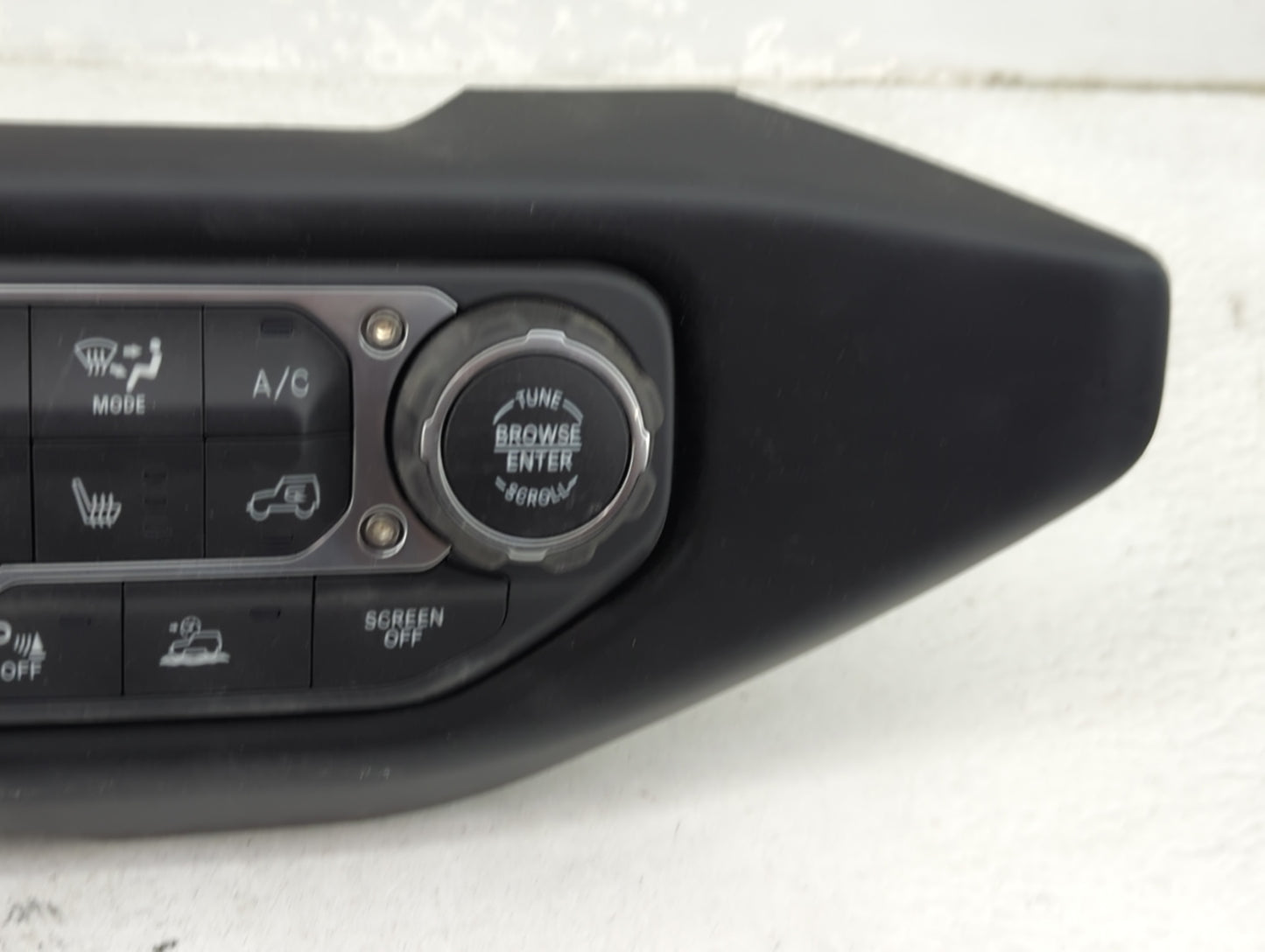 2021-2022 Jeep Gladiator Climate Control Module Temperature AC/Heater Replacement P/N:P7BU53DX9AB Fits Fits 2021 2022 OEM Us
