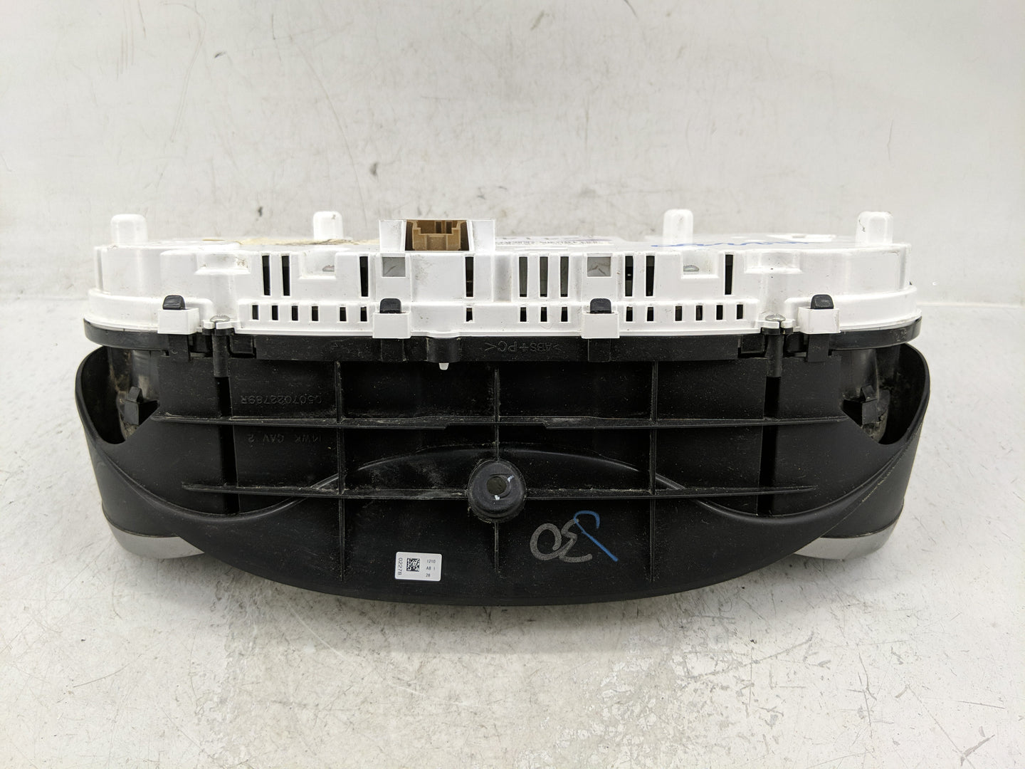 2021 Jeep Grand Cherokee Instrument Cluster Speedometer Gauges Fits OEM Used Auto Parts - Oemusedautoparts1.com