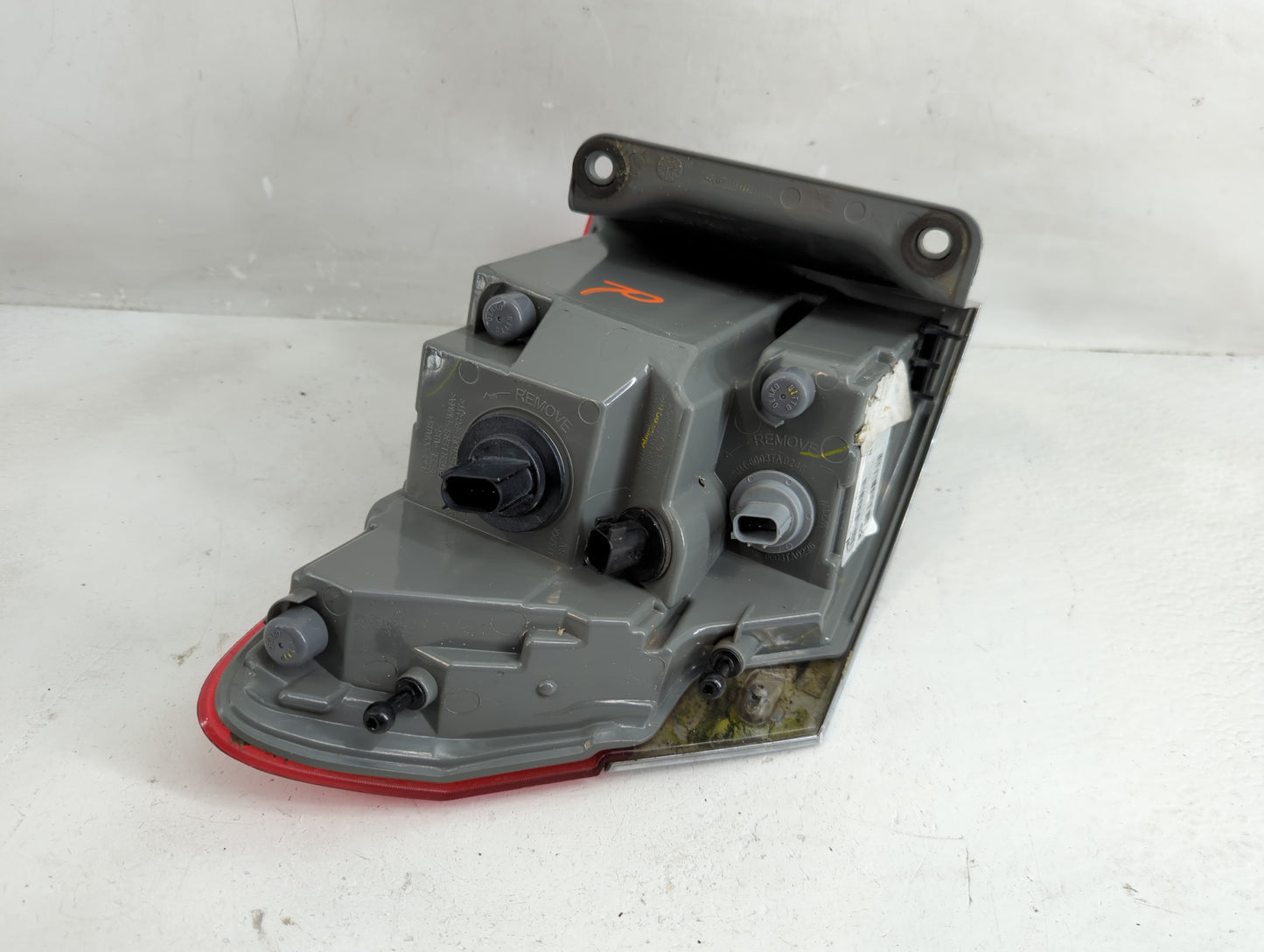 2014-2022 Jeep Grand Cherokee Tail Light Assembly Passenger Right OEM P/N:P68110016AE Fits OEM Used Auto Parts - Oemusedauto