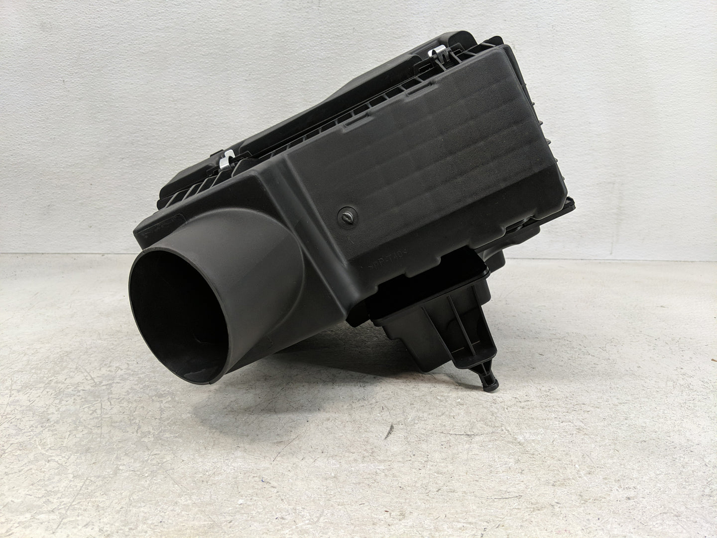 2011-2022 Jeep Grand Cherokee Air Cleaner Intake-duct Hose Tube - Oemusedautoparts1.com