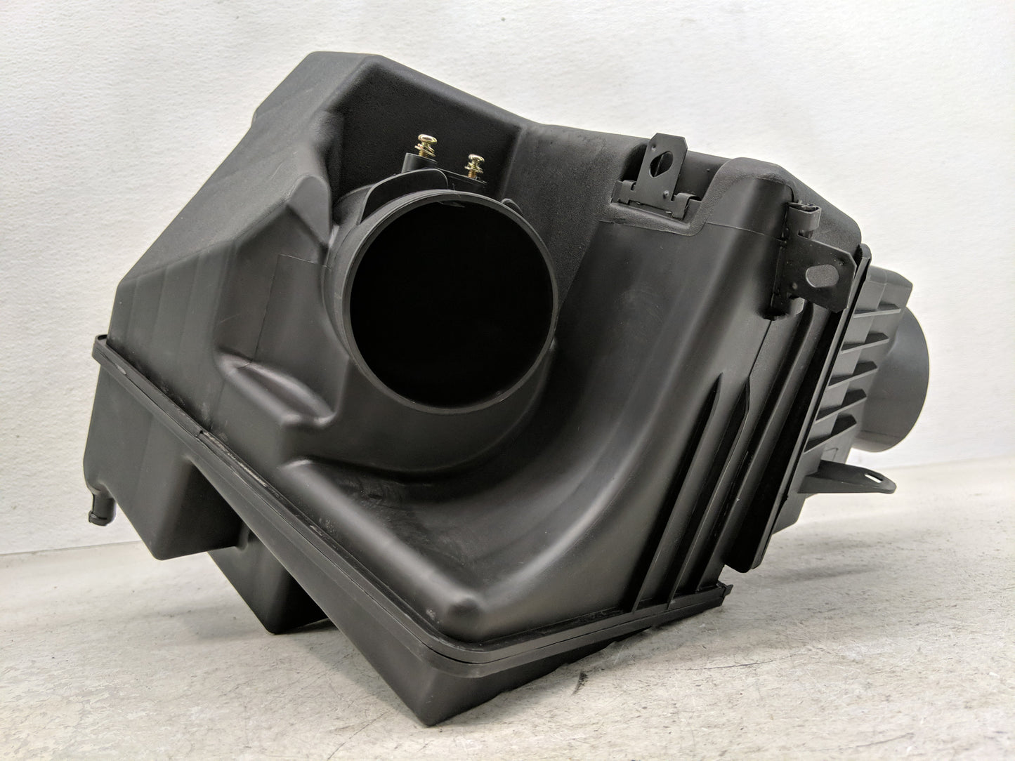 2011-2022 Jeep Grand Cherokee Air Cleaner Intake-duct Hose Tube - Oemusedautoparts1.com