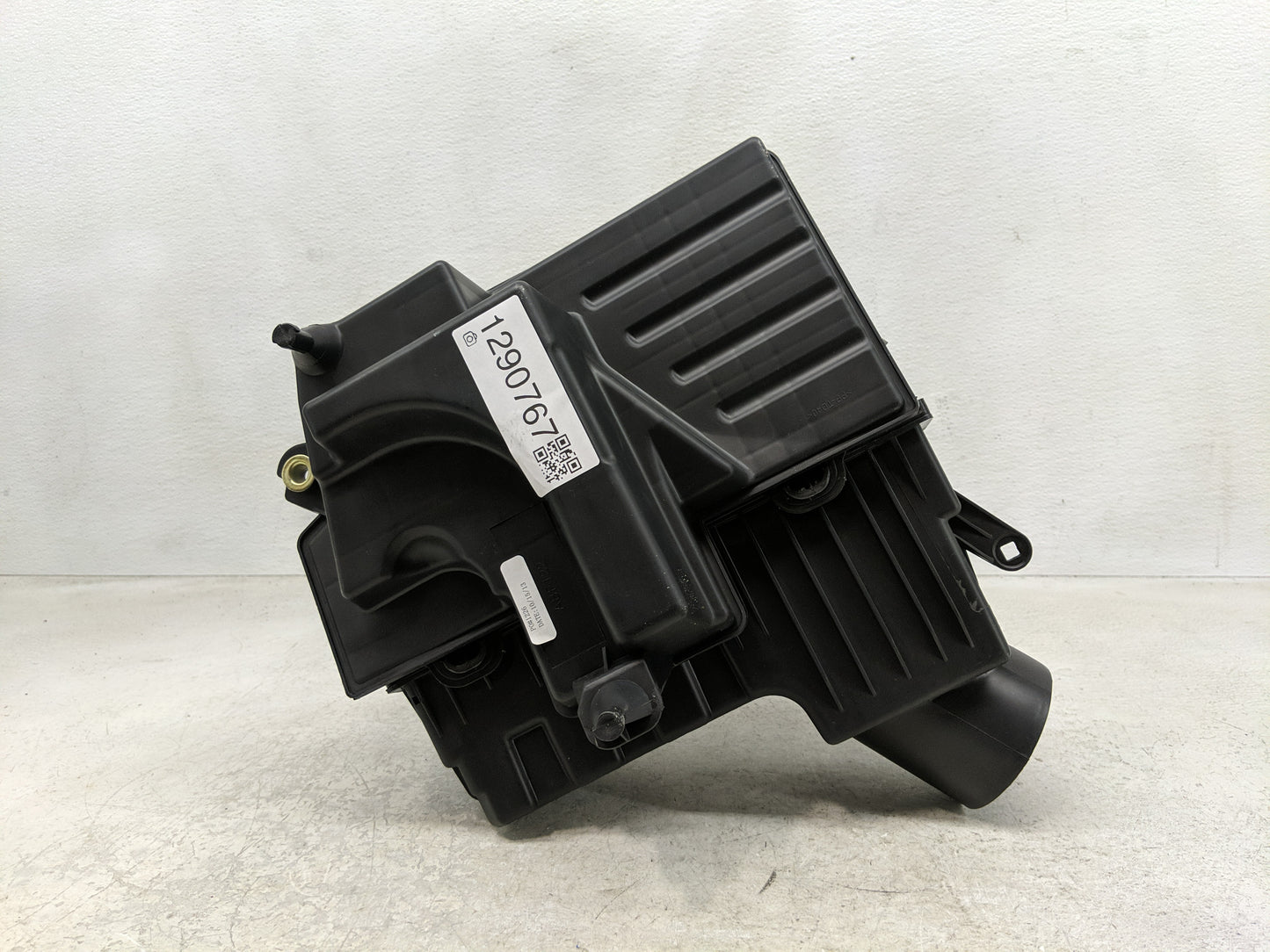 2011-2022 Jeep Grand Cherokee Air Cleaner Intake-duct Hose Tube - Oemusedautoparts1.com