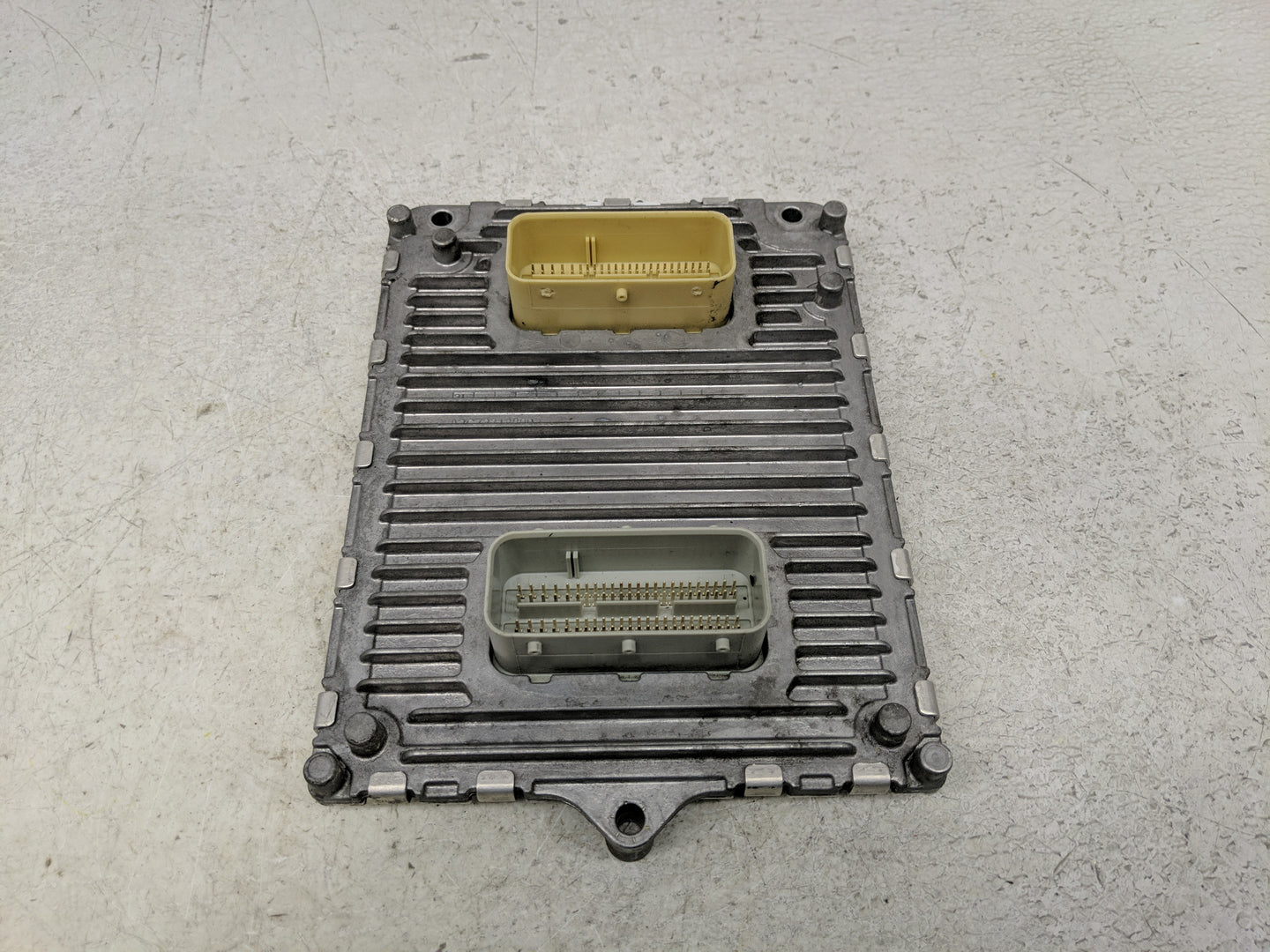 2020-2022 Jeep Grand Cherokee PCM Engine Control Computer ECU ECM PCU OEM P/N:68434931AB Fits Fits 2020 2021 2022 OEM Used A