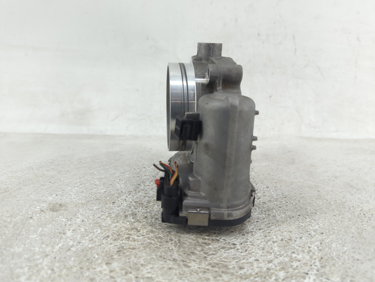 2011-2022 Jeep Grand Cherokee Throttle Body P/N:05184349AF 0 280 750 00X Fits OEM Used Auto Parts - Oemusedautoparts1.com