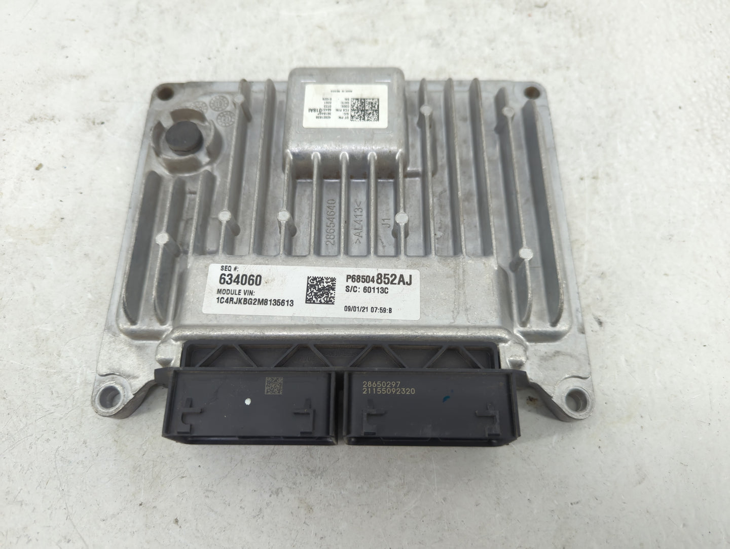 2021-2022 Jeep Grand Cherokee PCM Engine Control Computer ECU ECM PCU OEM P/N:P68504852AJ Fits Fits 2021 2022 OEM Used Auto 