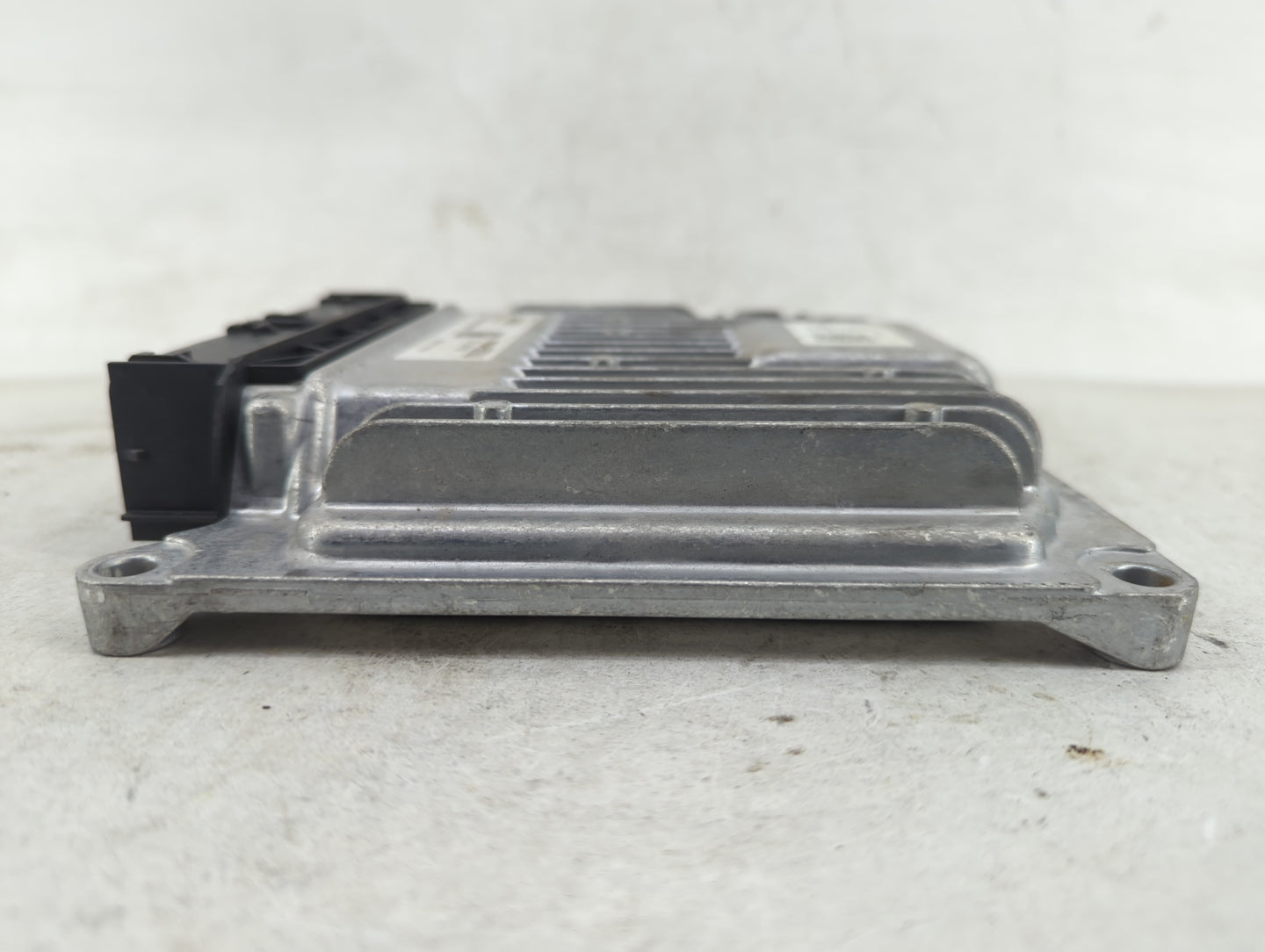 2021-2022 Jeep Grand Cherokee PCM Engine Control Computer ECU ECM PCU OEM P/N:P68504852AJ Fits Fits 2021 2022 OEM Used Auto 