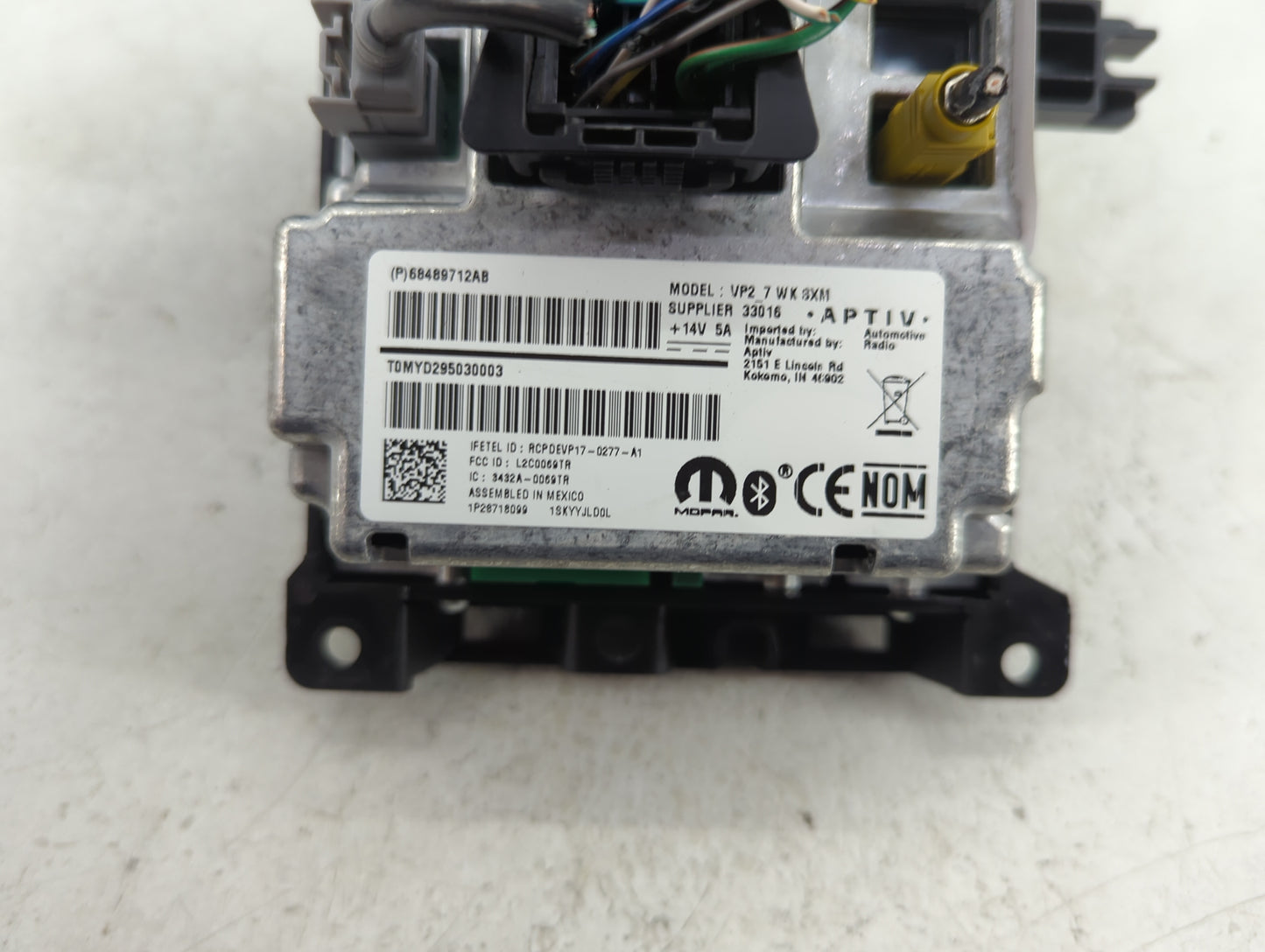 2021 Jeep Grand Cherokee Radio AM FM Cd Player Receiver Replacement P/N:68489712AB Fits OEM Used Auto Parts - Oemusedautopar