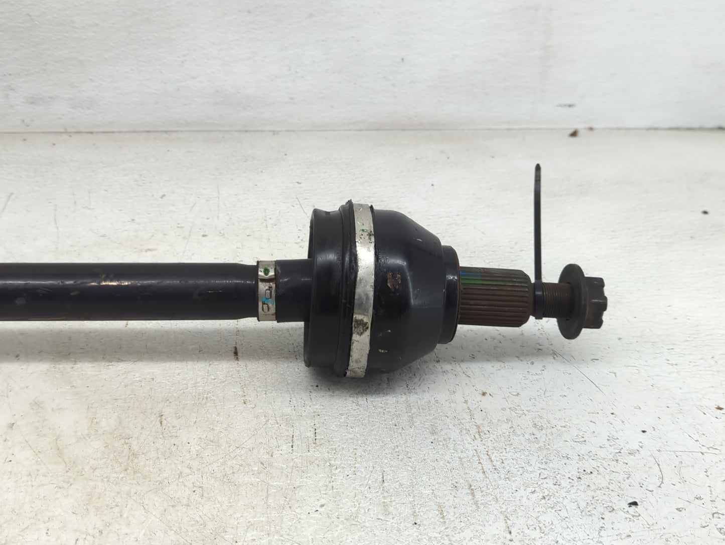 2021-2022 Jeep Grand Cherokee Axle Shaft Front Driver Cv C/v - Oemusedautoparts1.com