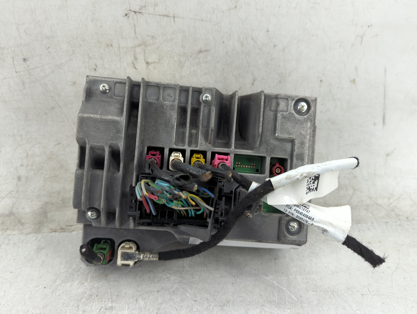 2021-2022 Jeep Grand Cherokee Radio AM FM Cd Player Receiver Replacement P/N:68520192AB P68404384AB Fits Fits 2021 2022 OEM 