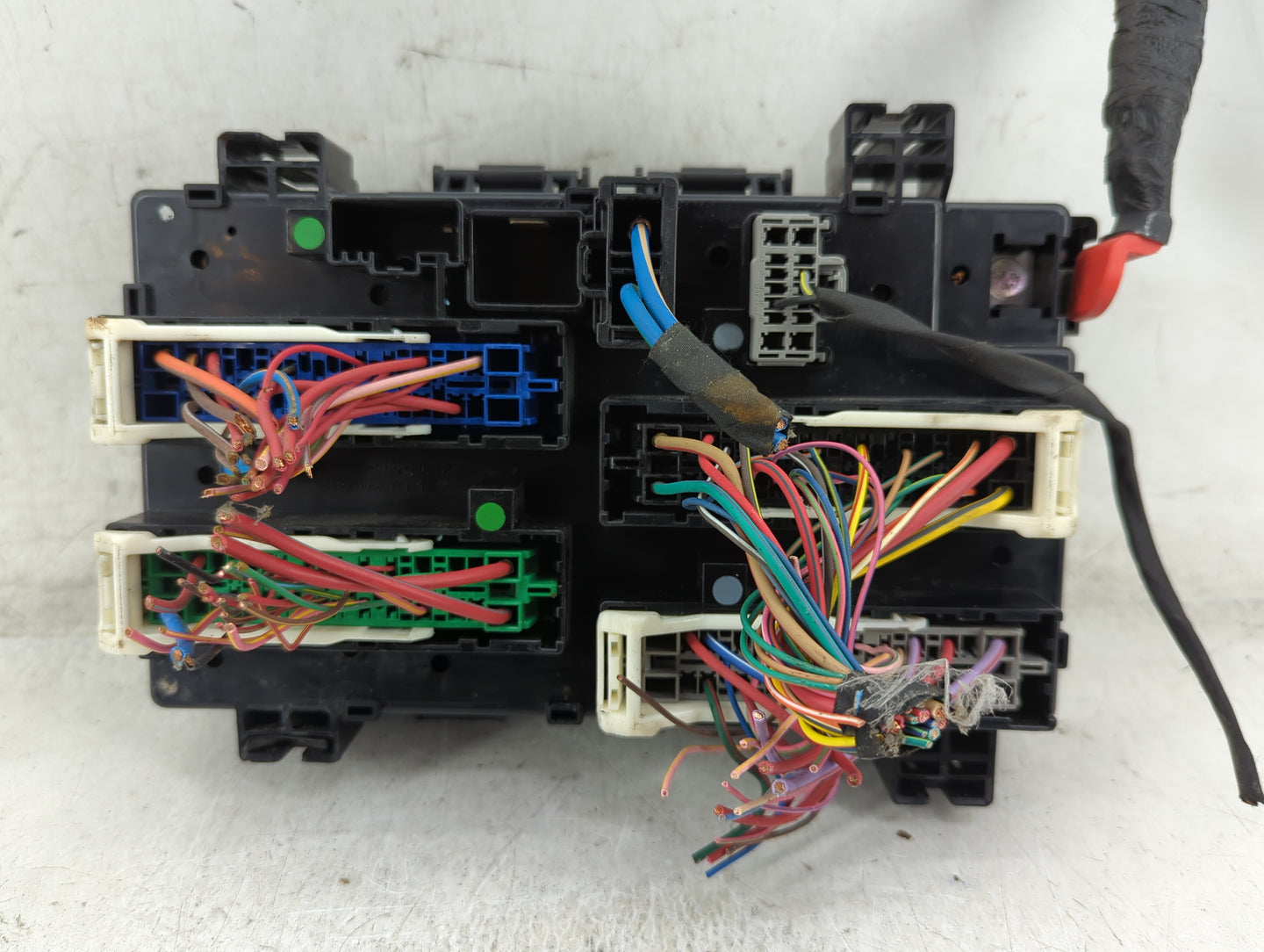 2021 Jeep Grand Cherokee Fusebox Fuse Box Panel Relay Module P/N:P68425203AB Fits OEM Used Auto Parts - Oemusedautoparts1.co