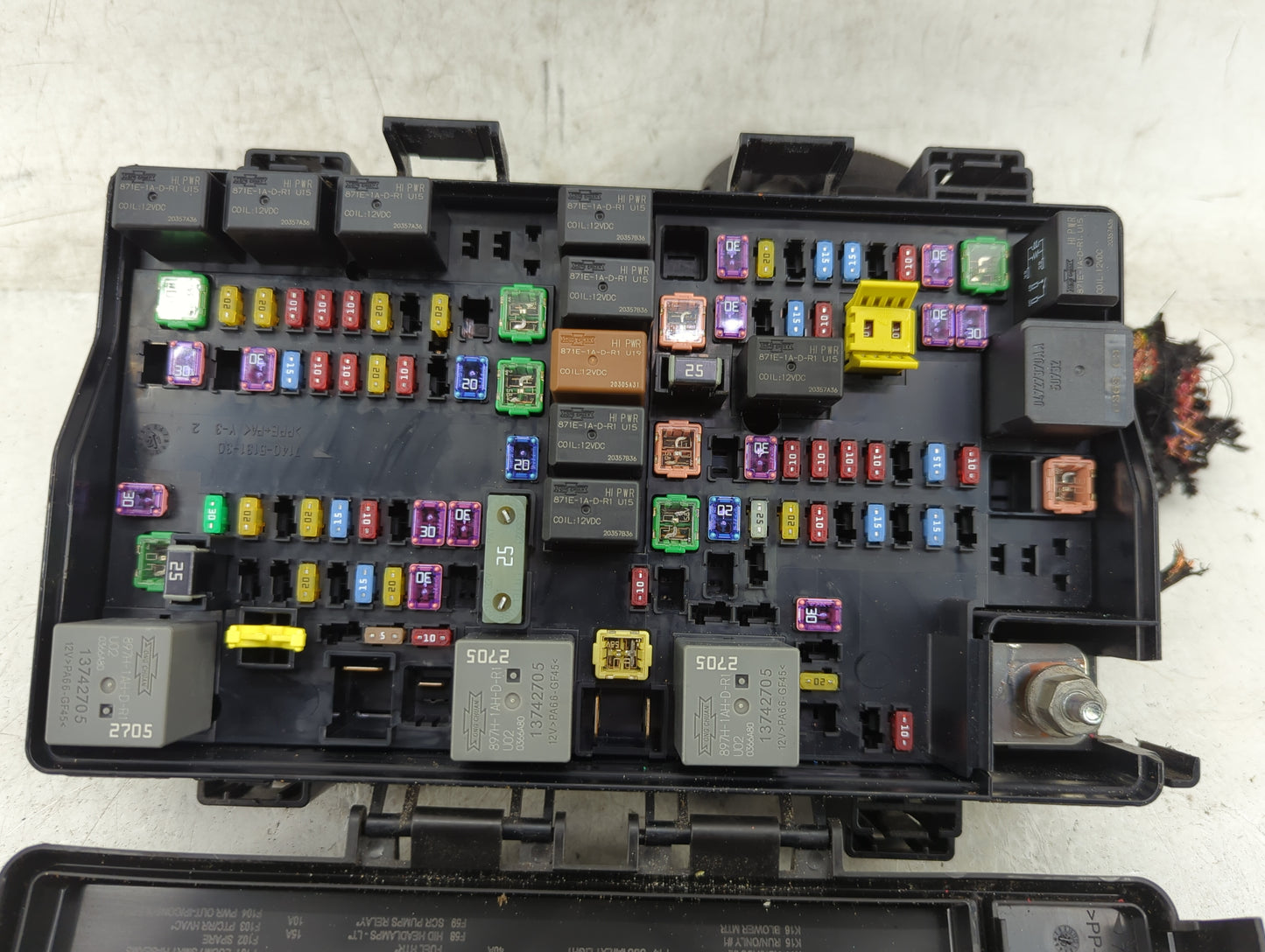 2021 Jeep Grand Cherokee Fusebox Fuse Box Panel Relay Module P/N:P68425194AB Fits OEM Used Auto Parts - Oemusedautoparts1.co