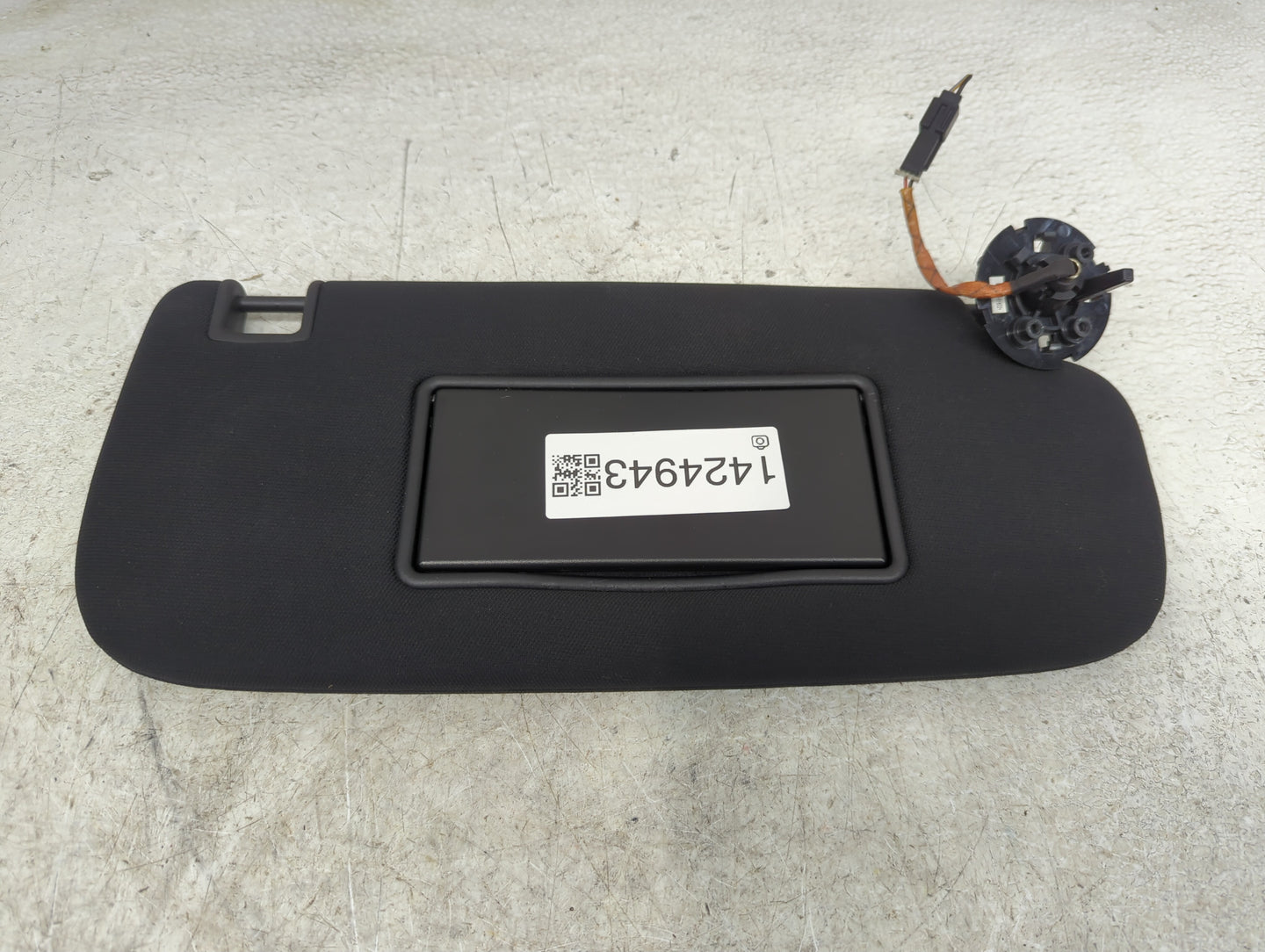 2014-2022 Jeep Grand Cherokee Sun Visor Shade Replacement Passenger Right Mirror Fits OEM Used Auto Parts - Oemusedautoparts