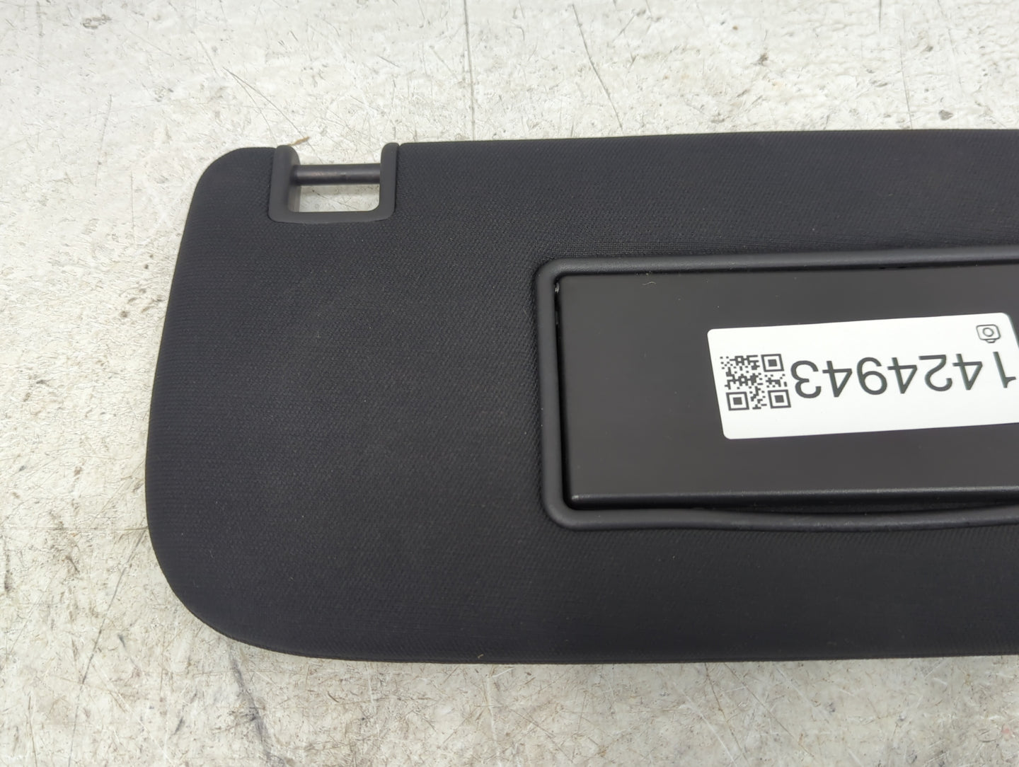 2014-2022 Jeep Grand Cherokee Sun Visor Shade Replacement Passenger Right Mirror Fits OEM Used Auto Parts - Oemusedautoparts