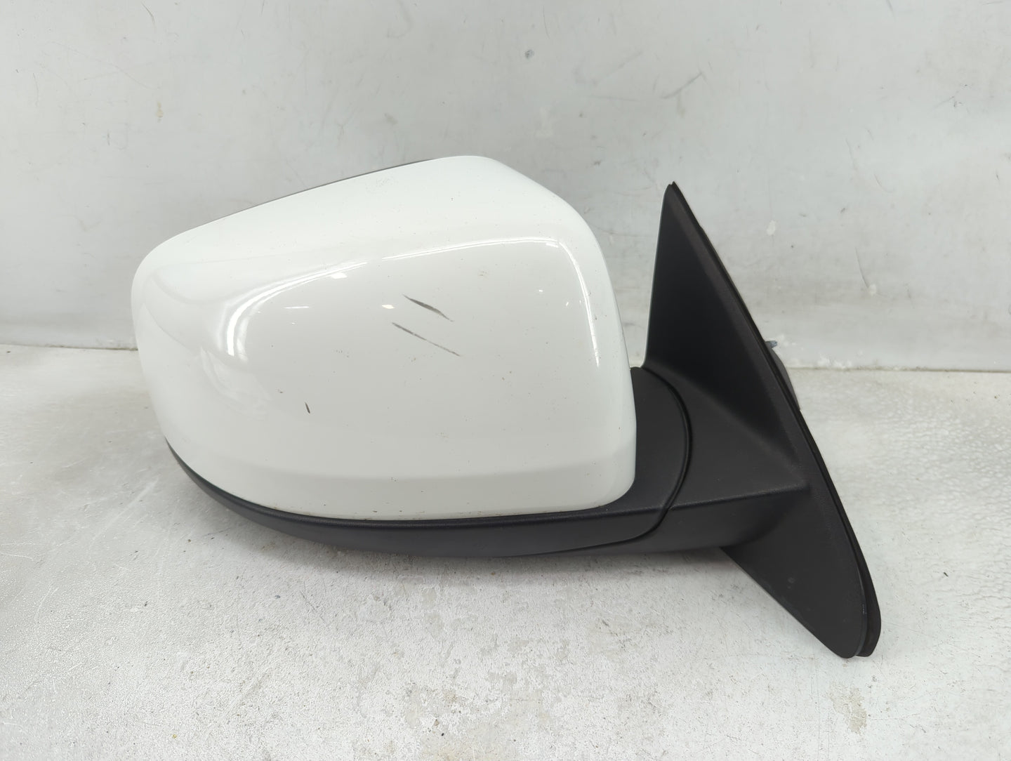 2019-2022 Jeep Grand Cherokee Passenger Side View Mirror - Right Door Mirror OEM Used - Oemusedautoparts1.com