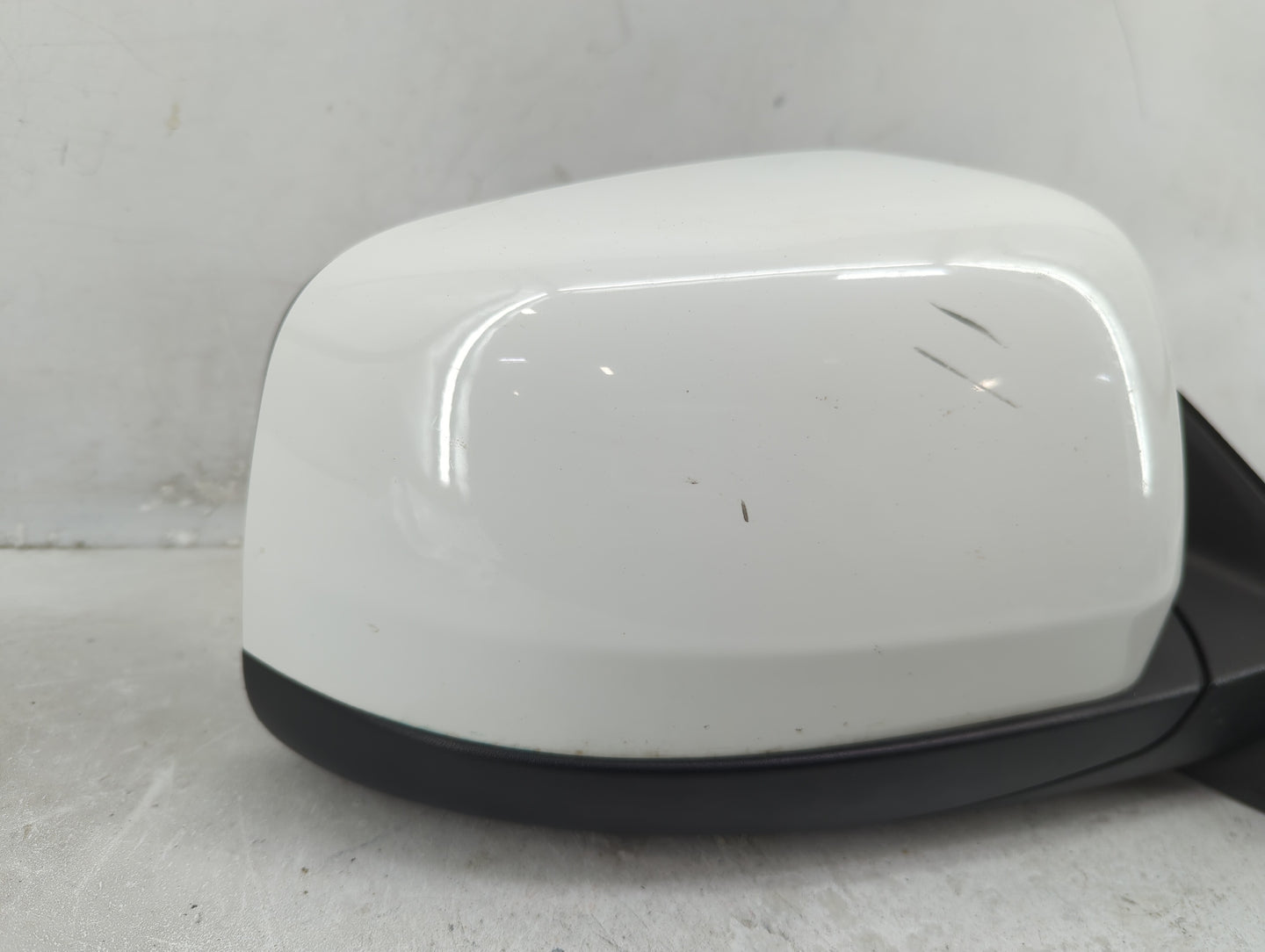 2019-2022 Jeep Grand Cherokee Passenger Side View Mirror - Right Door Mirror OEM Used - Oemusedautoparts1.com