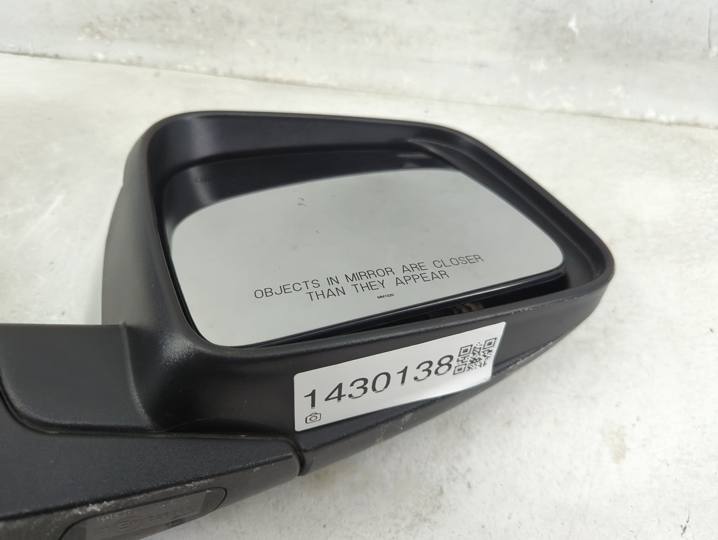 2019-2022 Jeep Grand Cherokee Passenger Side View Mirror - Right Door Mirror OEM Used - Oemusedautoparts1.com