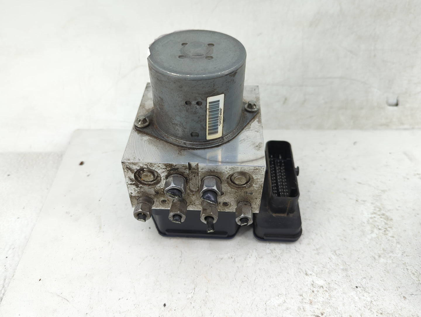 2021-2022 Jeep Grand Cherokee ABS Pump Control Module Replacement P/N:68499977AA Fits Fits 2021 2022 OEM Used Auto Parts - O