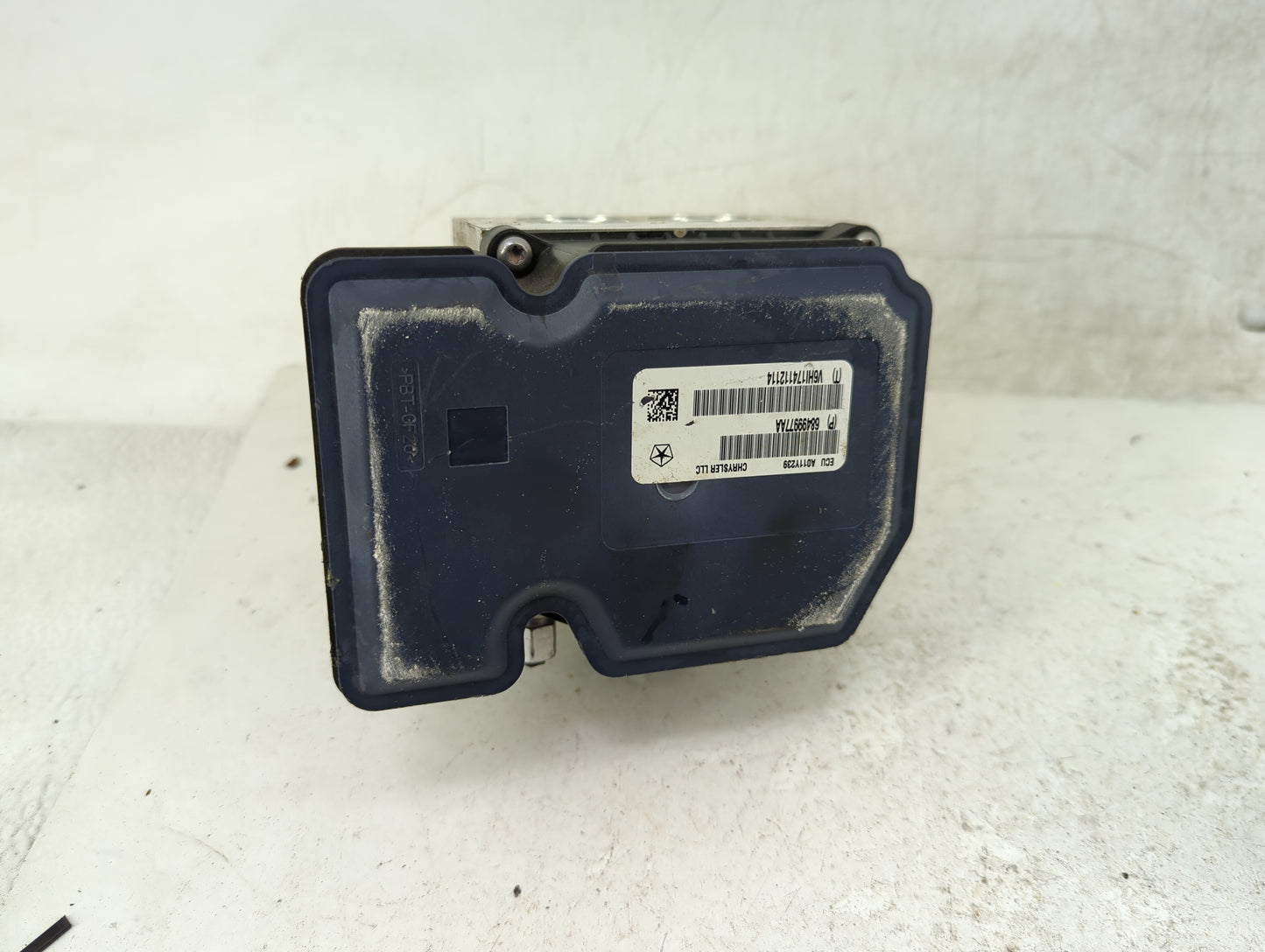 2021-2022 Jeep Grand Cherokee ABS Pump Control Module Replacement P/N:68499977AA Fits Fits 2021 2022 OEM Used Auto Parts - O