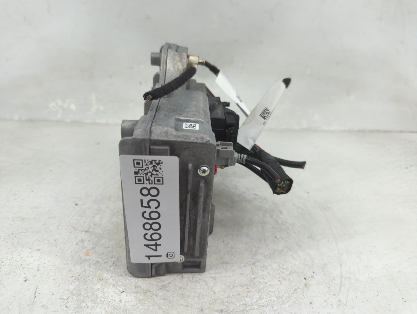 2021-2022 Jeep Grand Cherokee Radio Speaker Amplifier 1468658 - Oemusedautoparts1.com