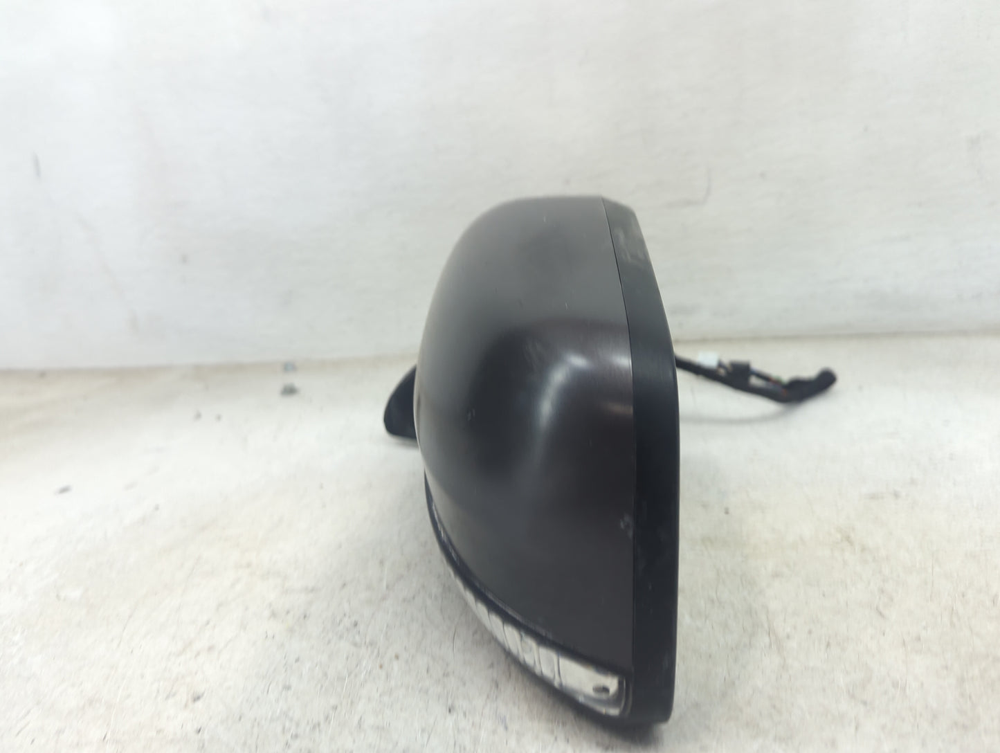 2016-2022 Jeep Grand Cherokee Driver Side View Mirror - Left Door Mirror OEM Used - Oemusedautoparts1.com