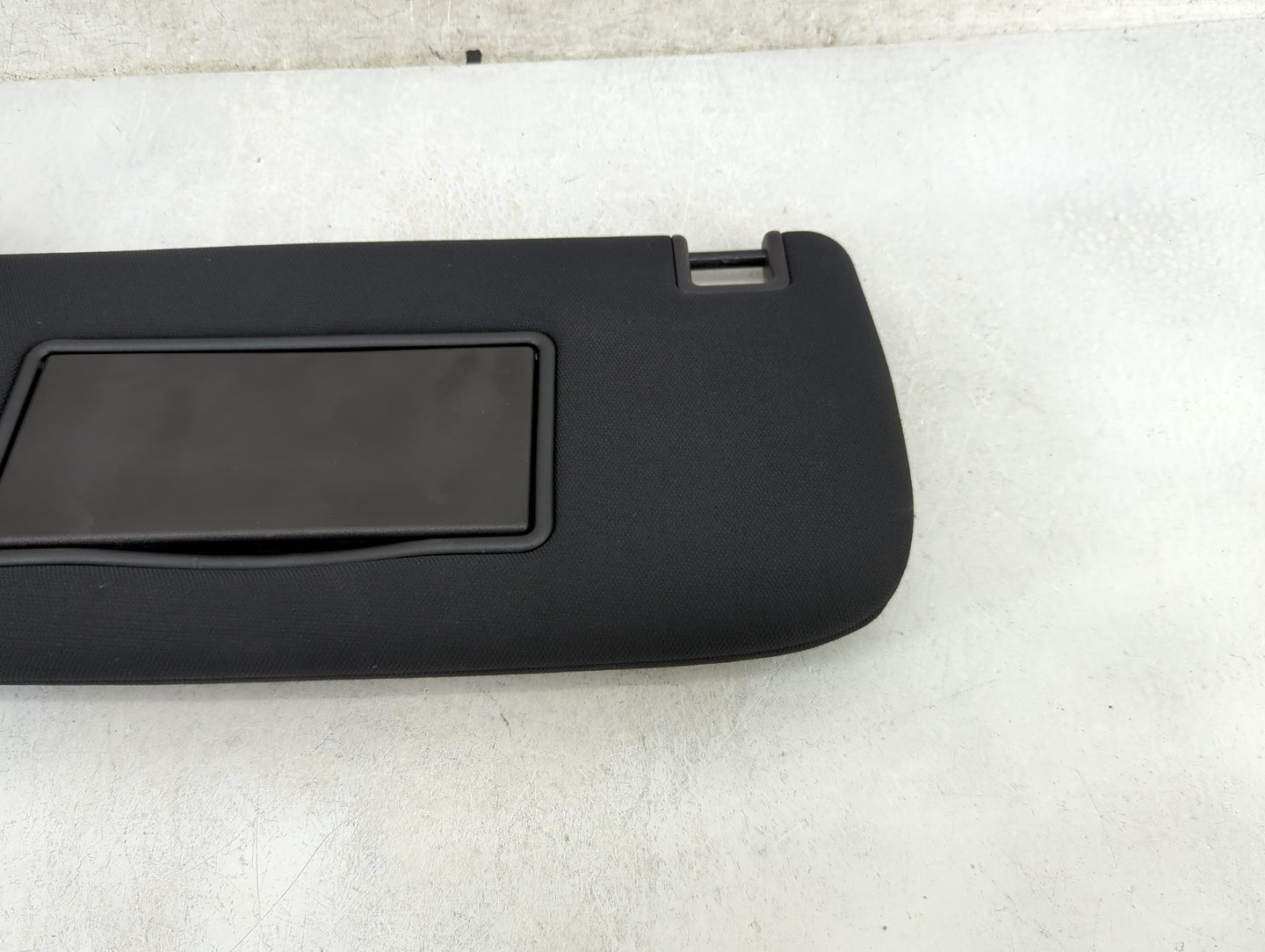 2014-2022 Jeep Grand Cherokee Sun Visor Shade Replacement Driver Left Mirror Fits OEM Used Auto Parts - Oemusedautoparts1.co
