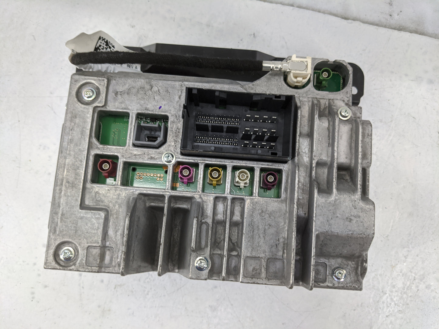2021-2022 Jeep Grand Cherokee Radio Speaker Amplifier 1477202 - Oemusedautoparts1.com