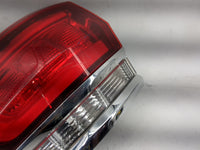 2014 Jeep Grand Cherokee Driver Left Side Deck Lid Mounted Tail Light - Oemusedautoparts1.com