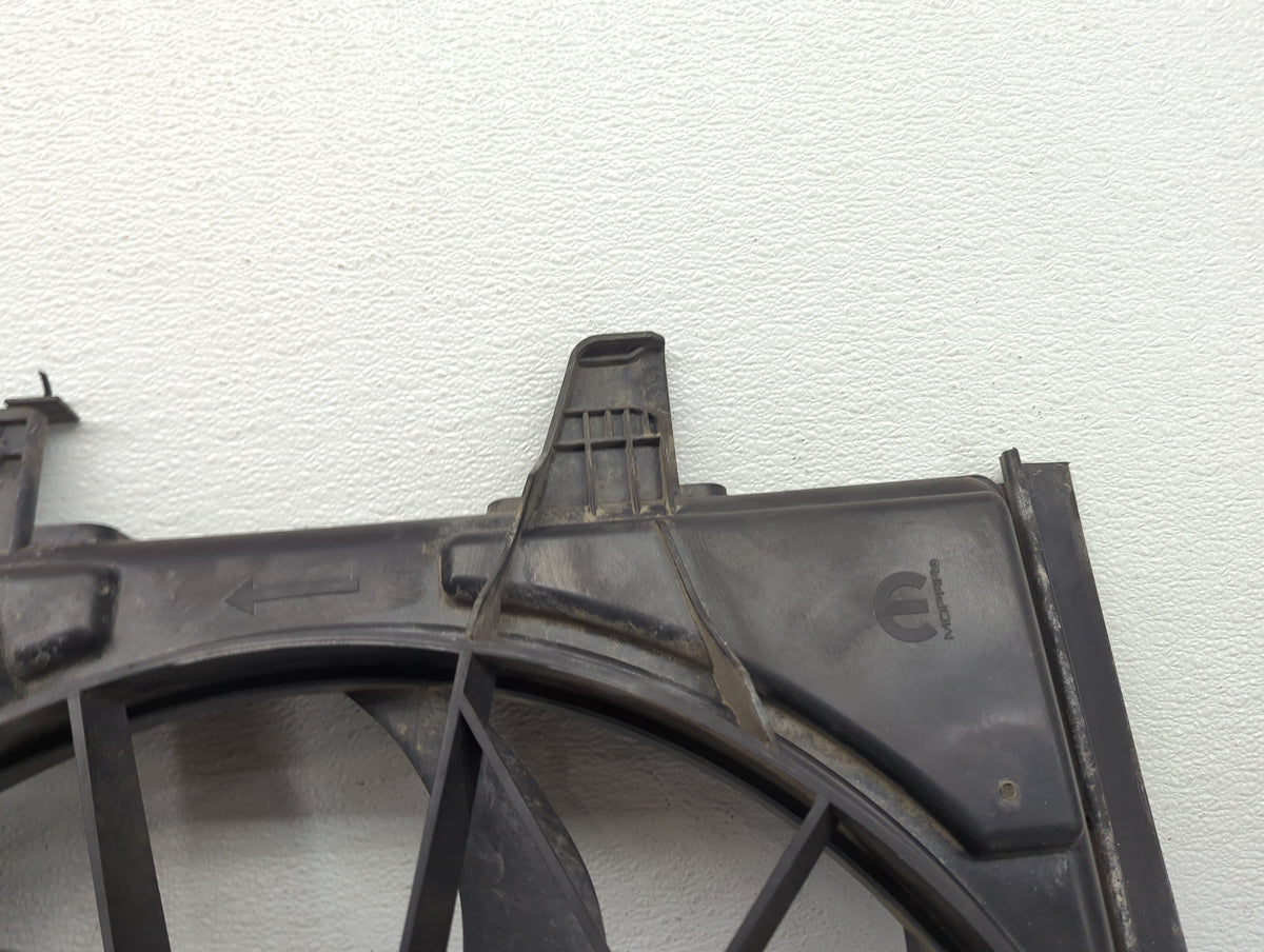 2011-2022 Jeep Grand Cherokee Electric Radiator Cooling Fan Motor Assembly P/N:992AD 55037 992AD U0807 Fits OEM Used Auto Pa
