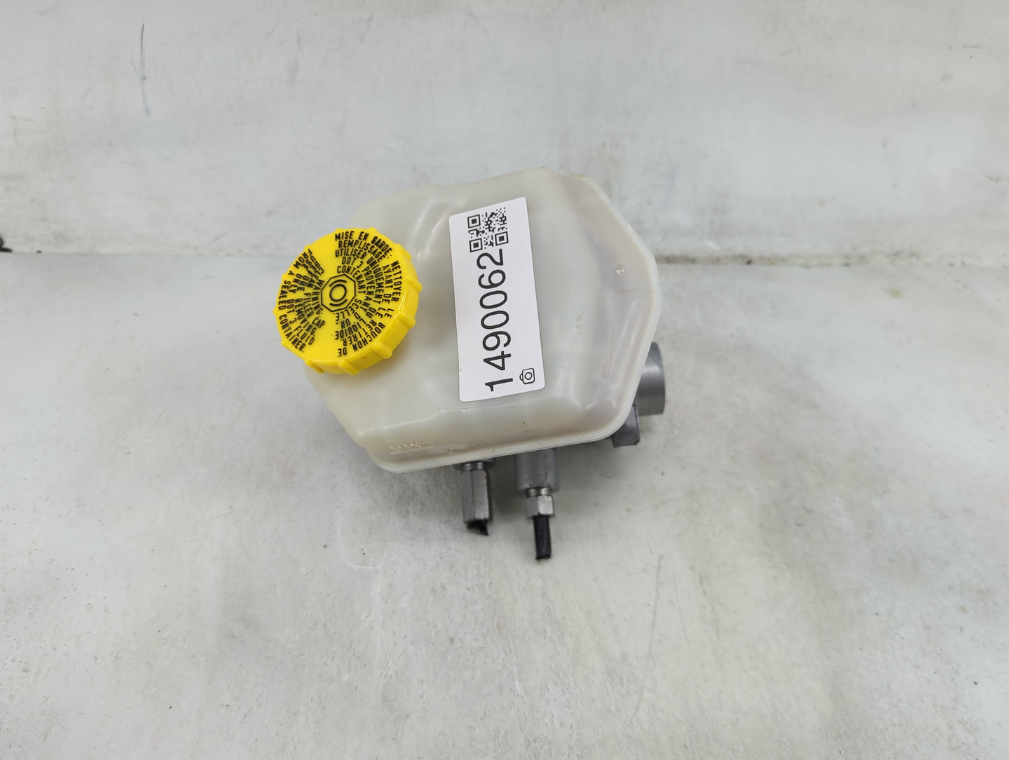 2016-2022 Jeep Grand Cherokee Brake Master Cylinder 1490062 - Oemusedautoparts1.com