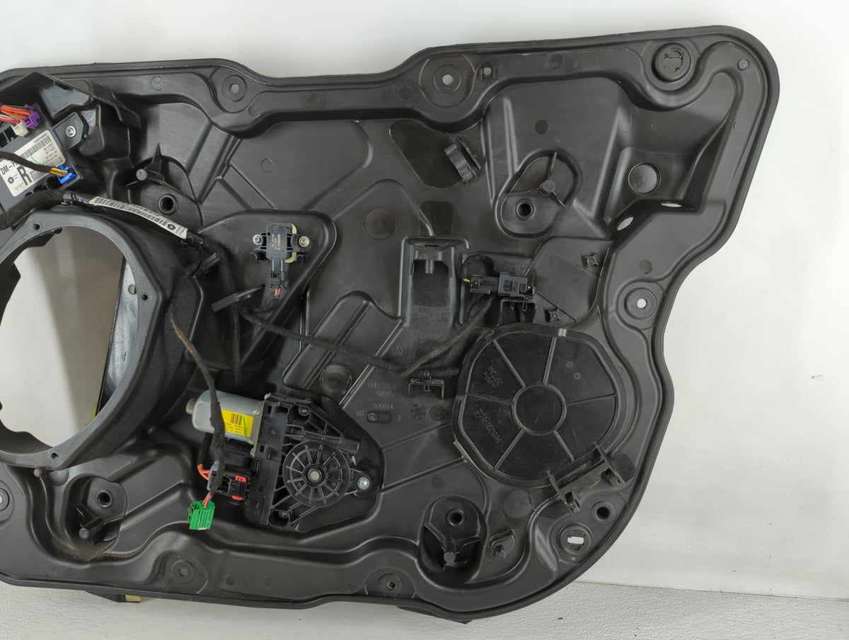 2011-2022 Jeep Grand Cherokee Used Window Regulator Passenger Front 723939 - Oemusedautoparts1.com