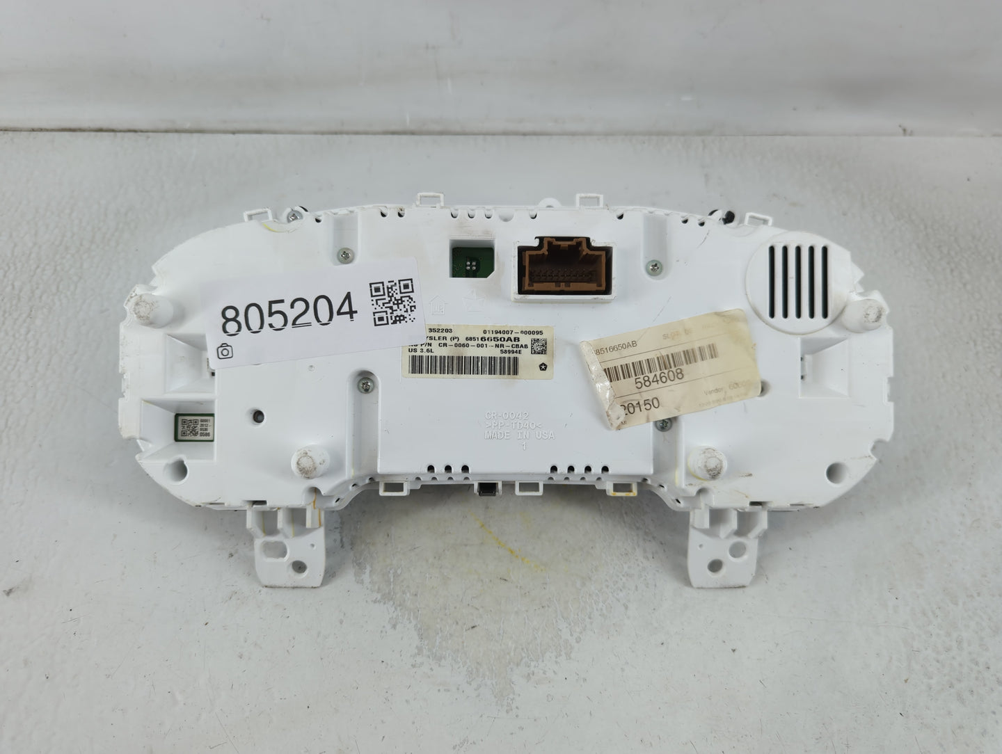 2022 Jeep Grand Cherokee Instrument Cluster Speedometer Gauges P/N:CR-0060-001-NR0CB 68516650AB Fits OEM Used Auto Parts - O