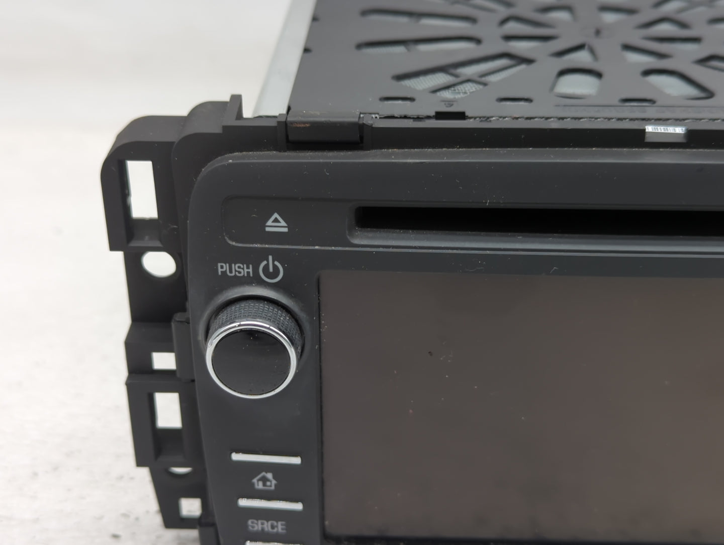 2020-2022 Jeep Renegade Radio AM FM Cd Player Receiver Replacement P/N:84082781 Fits Fits 2020 2021 2022 OEM Used Auto Parts