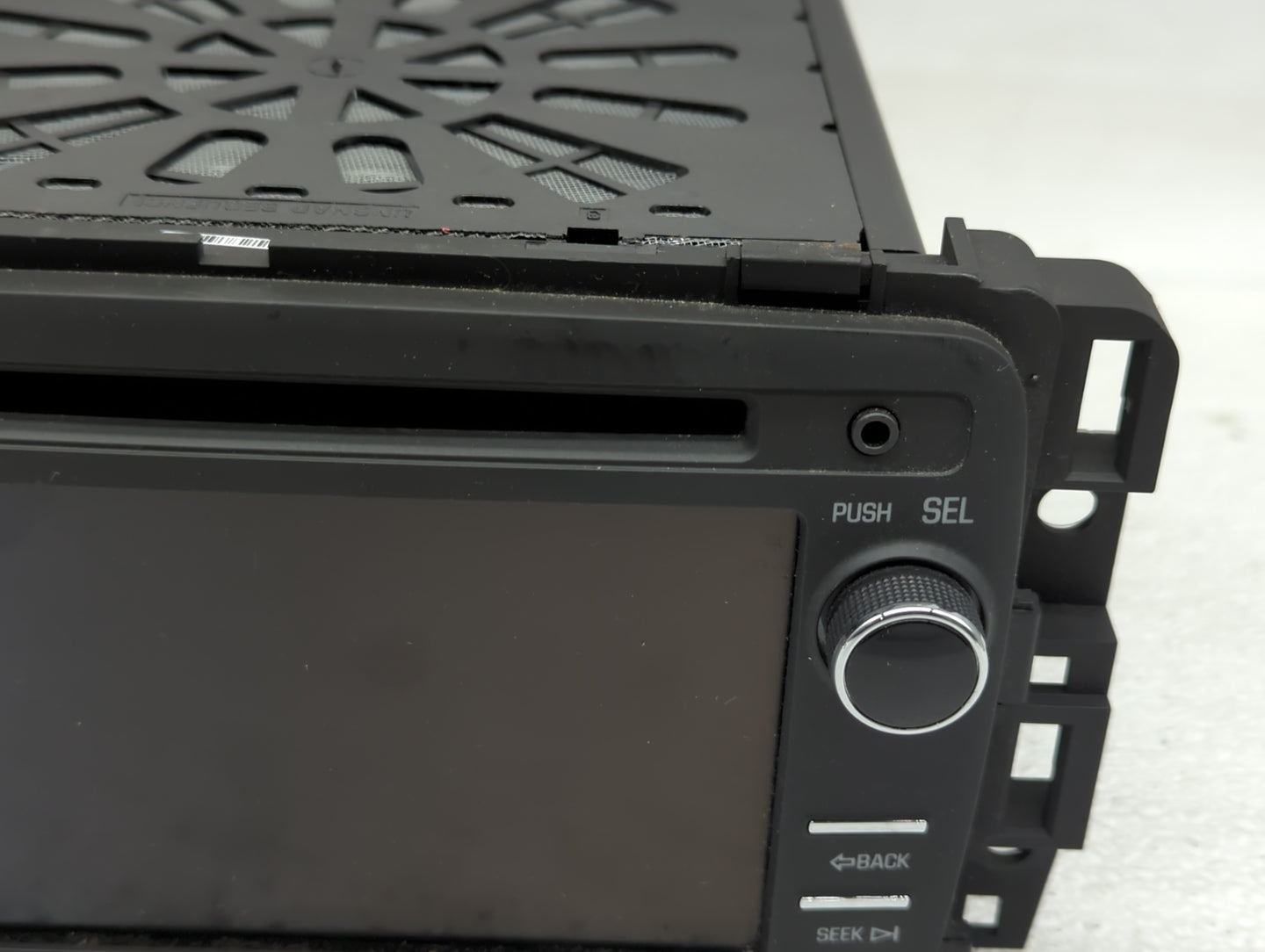 2020-2022 Jeep Renegade Radio AM FM Cd Player Receiver Replacement P/N:84082781 Fits Fits 2020 2021 2022 OEM Used Auto Parts