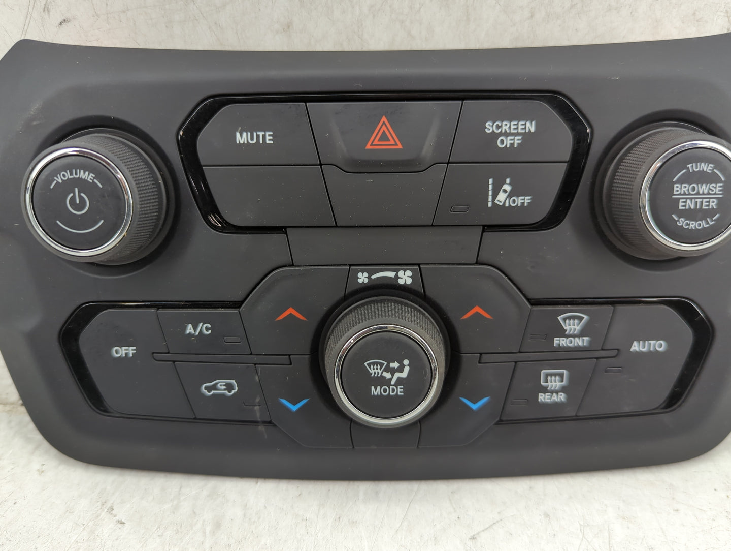 2021-2022 Jeep Renegade Climate Control Module Temperature AC/Heater Replacement P/N:07357422350 440000124D Fits Fits 2021 2