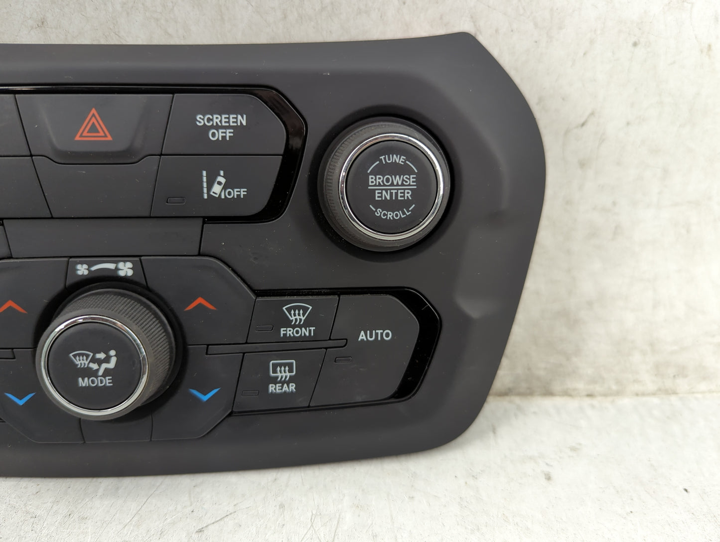 2021-2022 Jeep Renegade Climate Control Module Temperature AC/Heater Replacement P/N:07357422350 440000124D Fits Fits 2021 2
