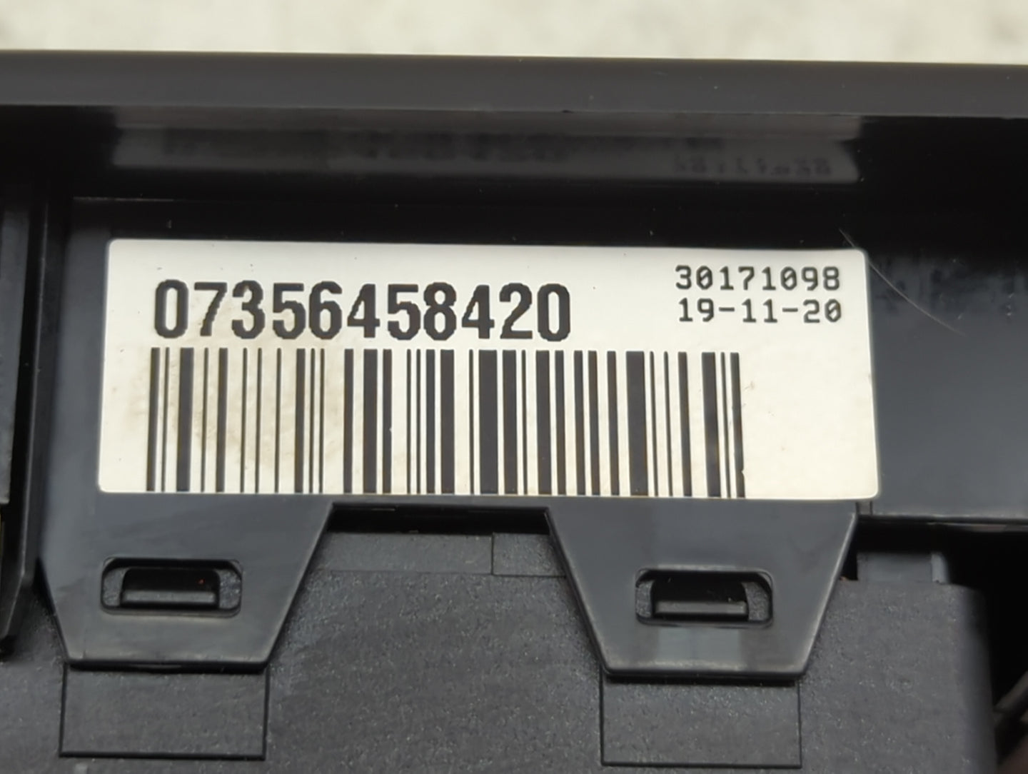 2015-2022 Jeep Renegade Master Power Window Switch Replacement Driver Side Left P/N:07356458420 30171098 Fits OEM Used Auto 