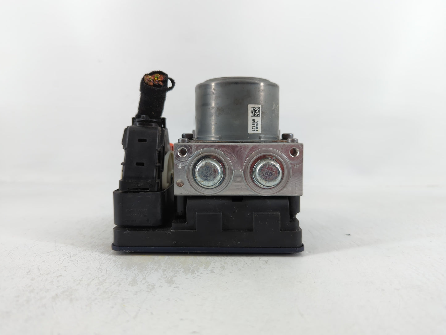 2020-2021 Jeep Renegade ABS Pump Control Module Replacement P/N:52174070 Fits Fits 2020 2021 OEM Used Auto Parts - Oemusedau