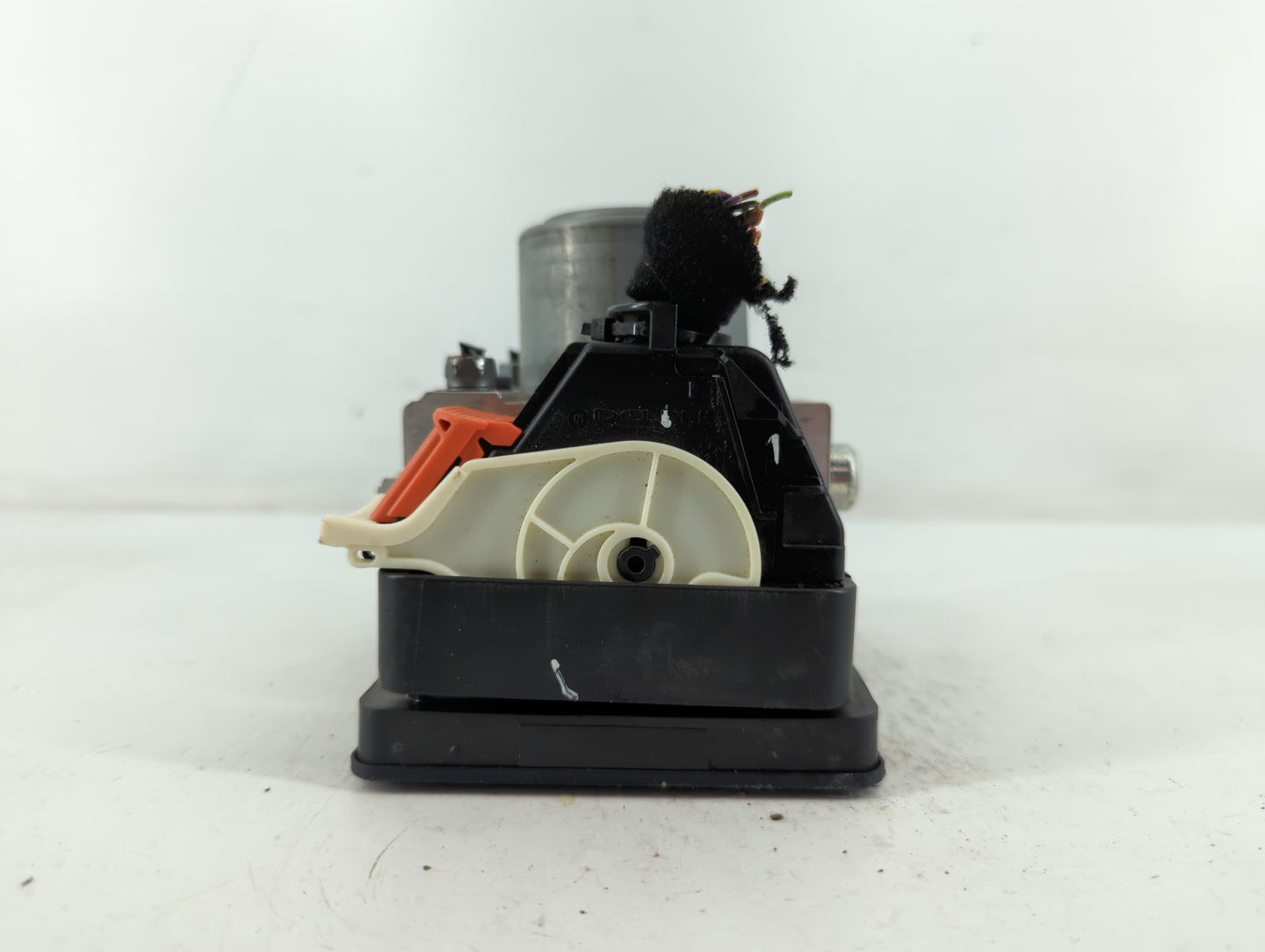 2021 Jeep Renegade ABS Pump Control Module Replacement P/N:A012B717 52174070 Fits OEM Used Auto Parts - Oemusedautoparts1.co